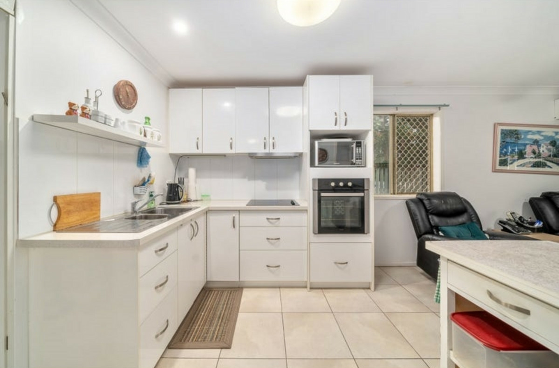 16 Dobell Street Rothwell QLD - Property Details - LJ Hooker