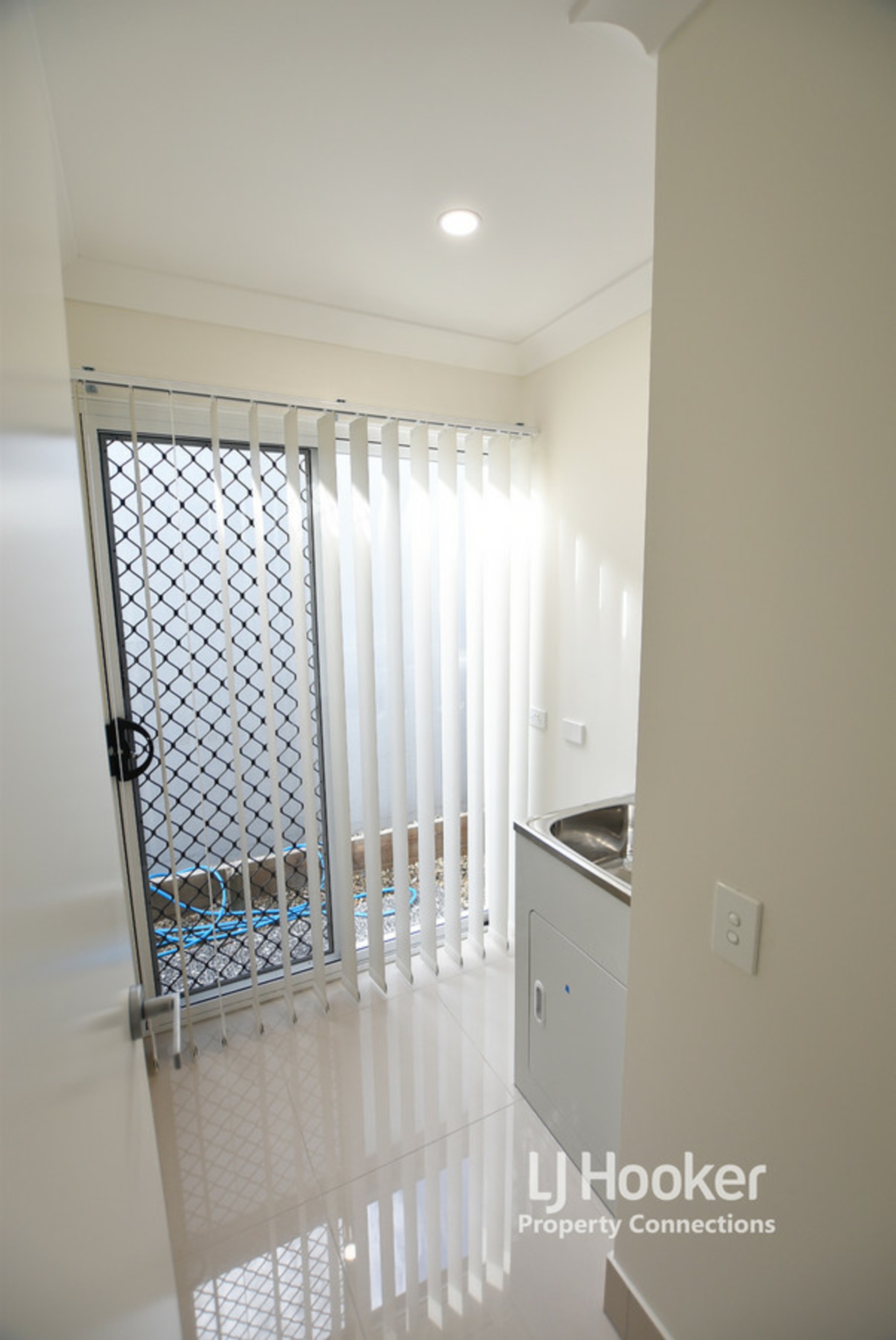 59 Jack Circuit, JOYNER