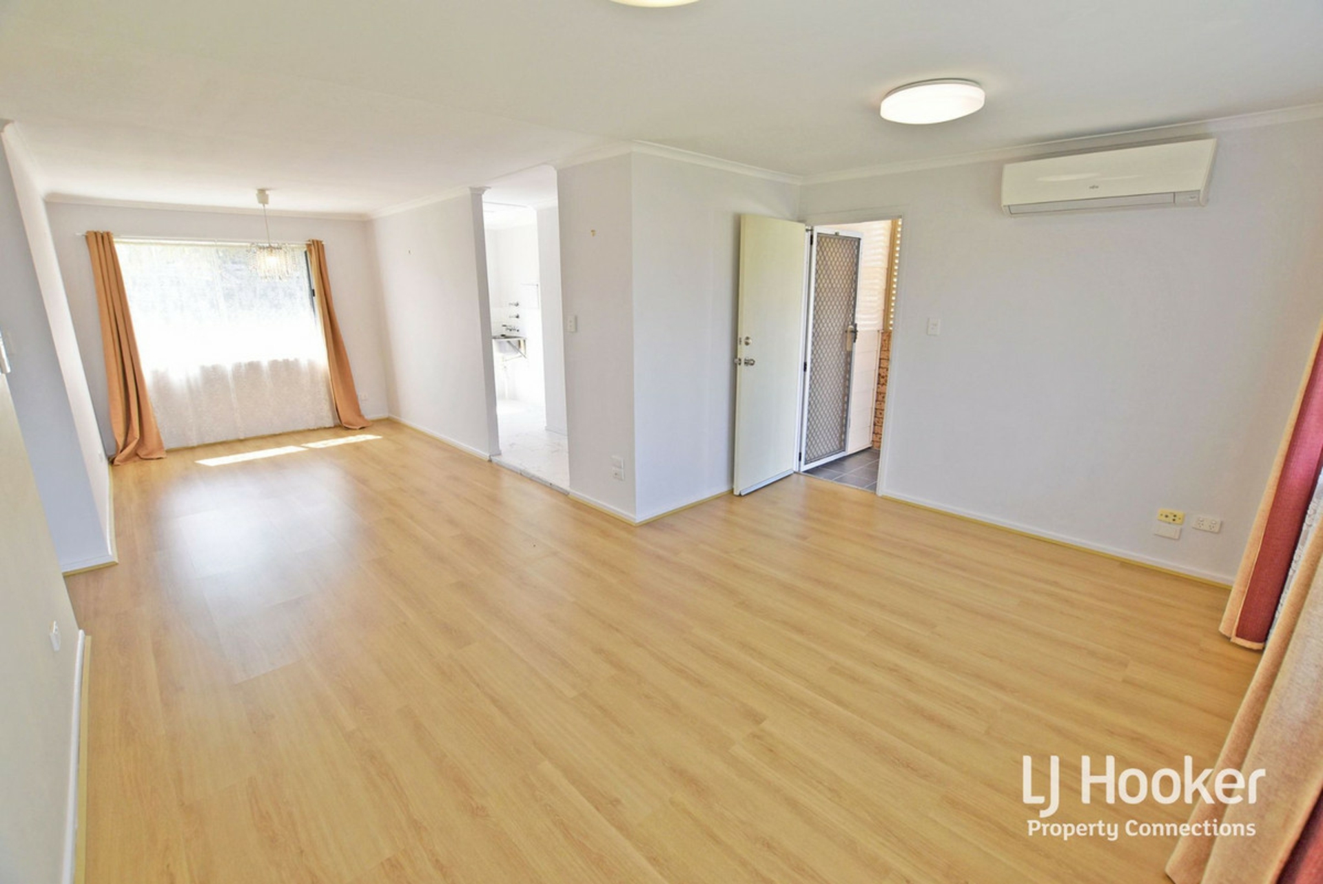 33 Donowain Drive, DECEPTION BAY