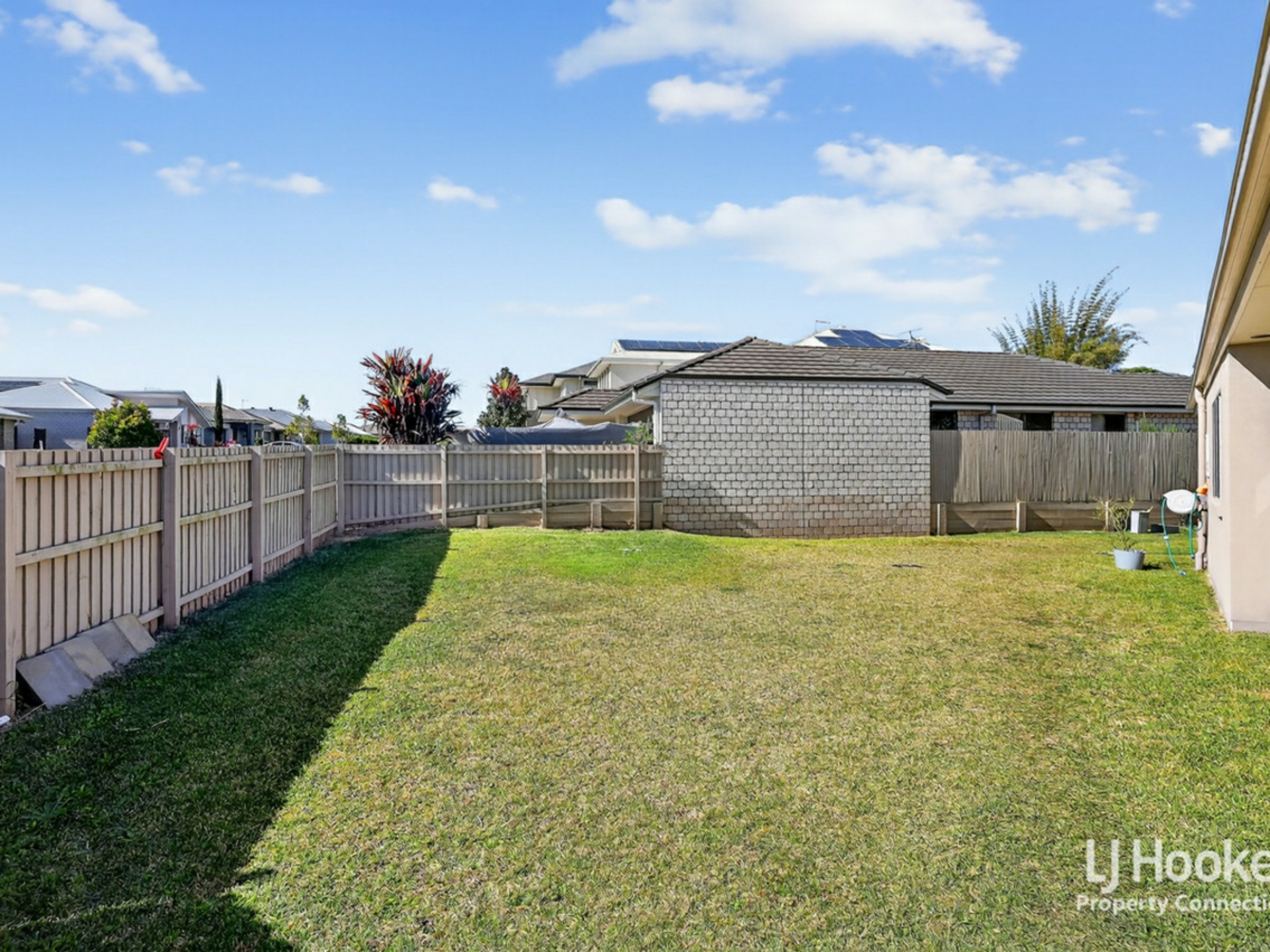 13 Bayleaf Street — photo 17 of 18