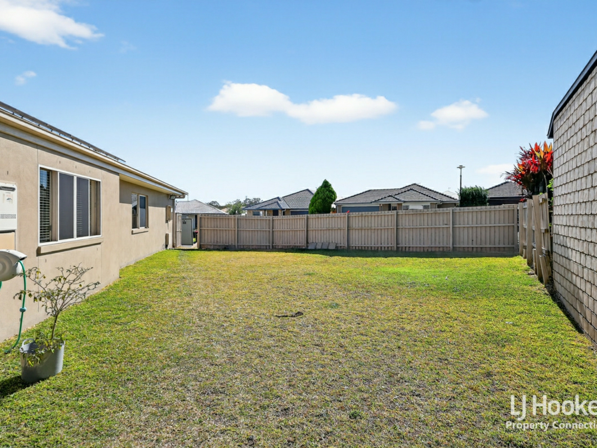 13 Bayleaf Street — photo 18 of 18