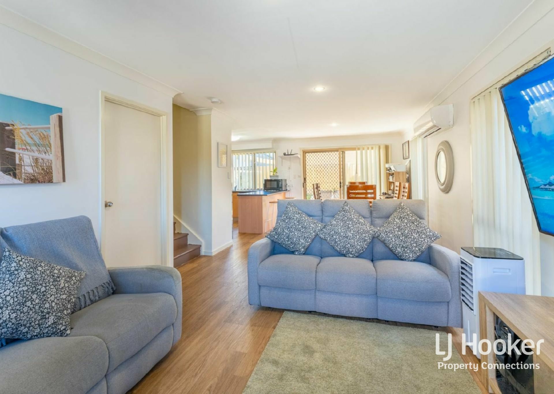 31/17 Cunningham Street — photo 2 of 13