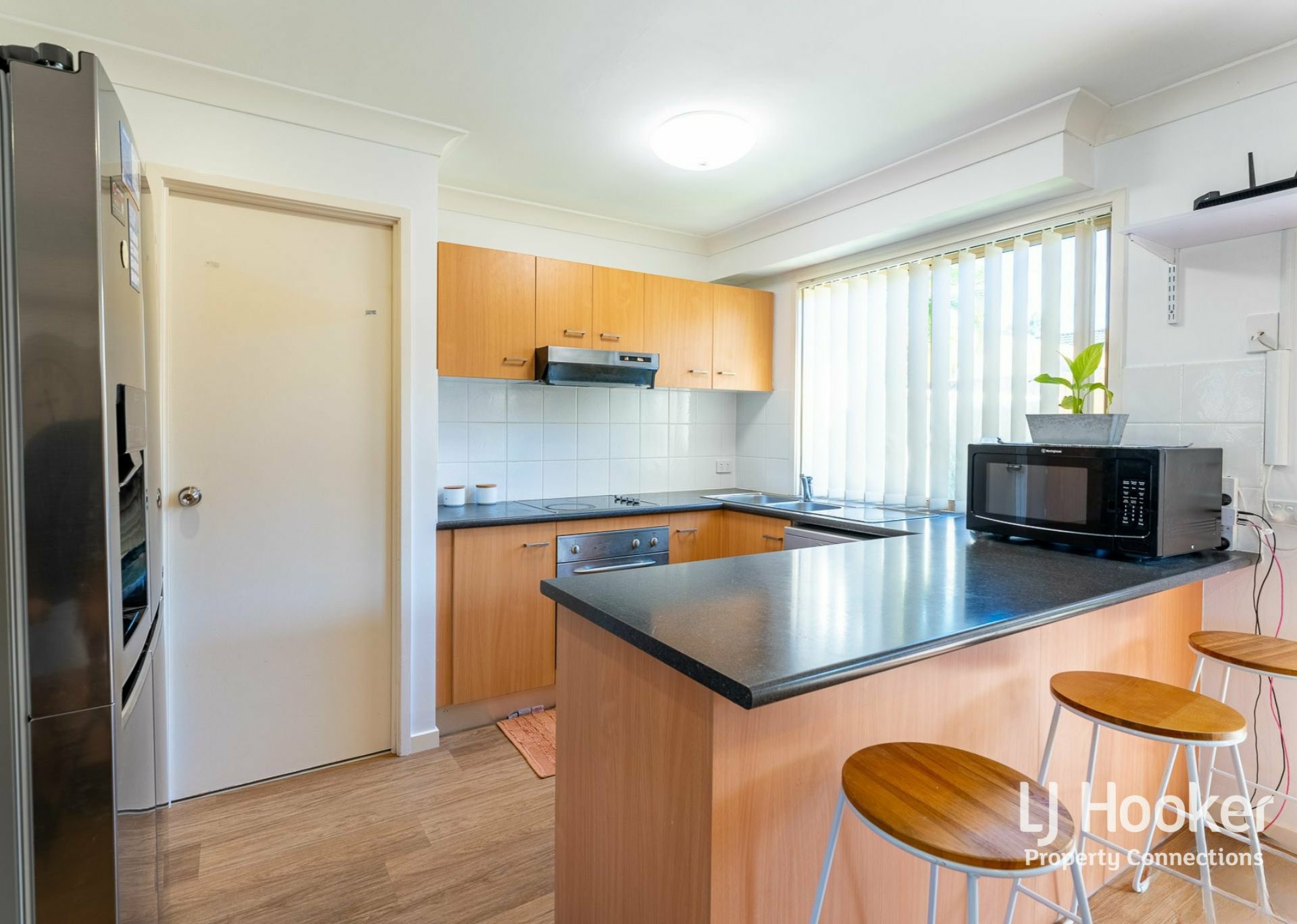 31/17 Cunningham Street — photo 4 of 13