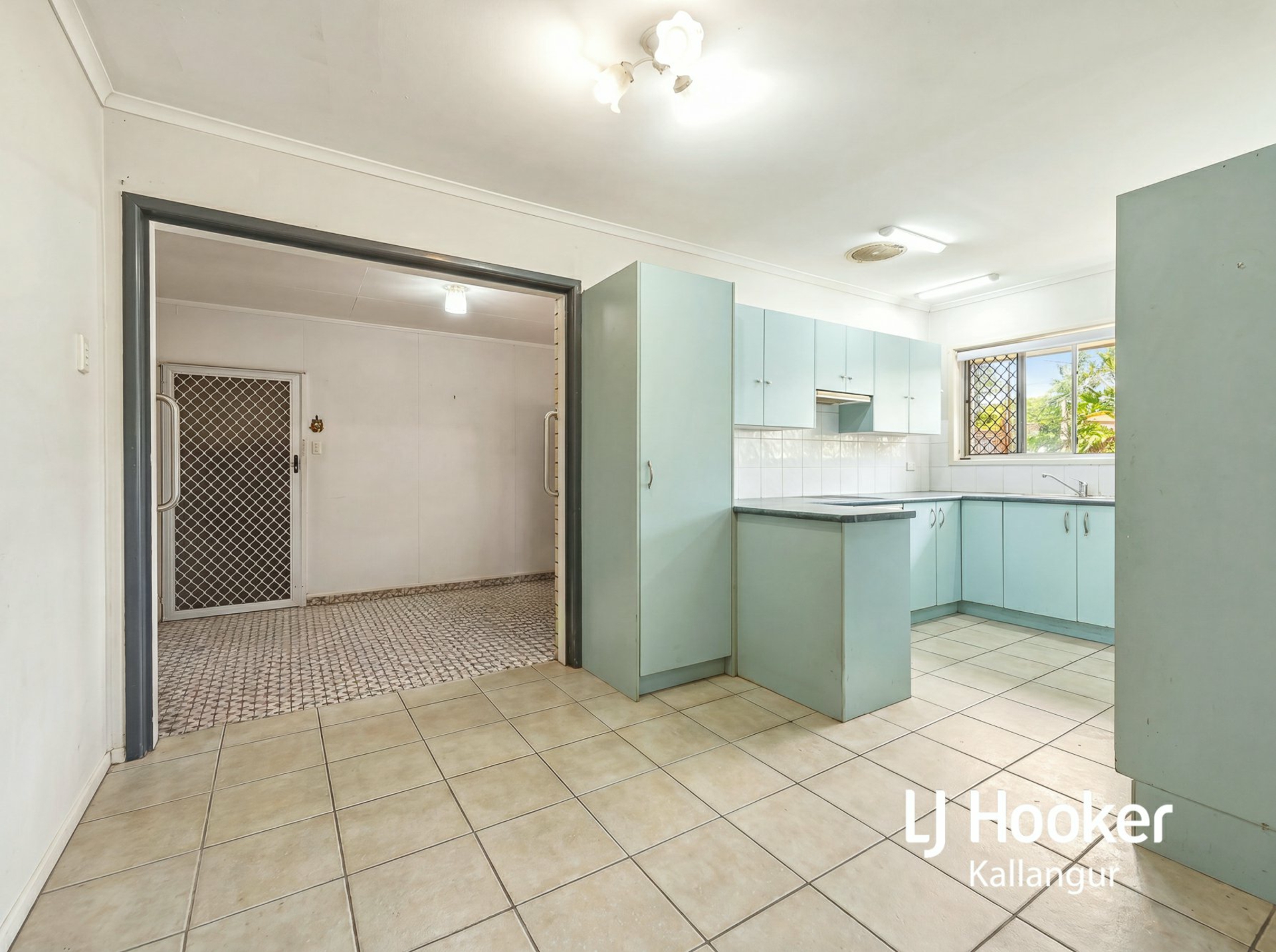 21 Mark Street — photo 3 of 15