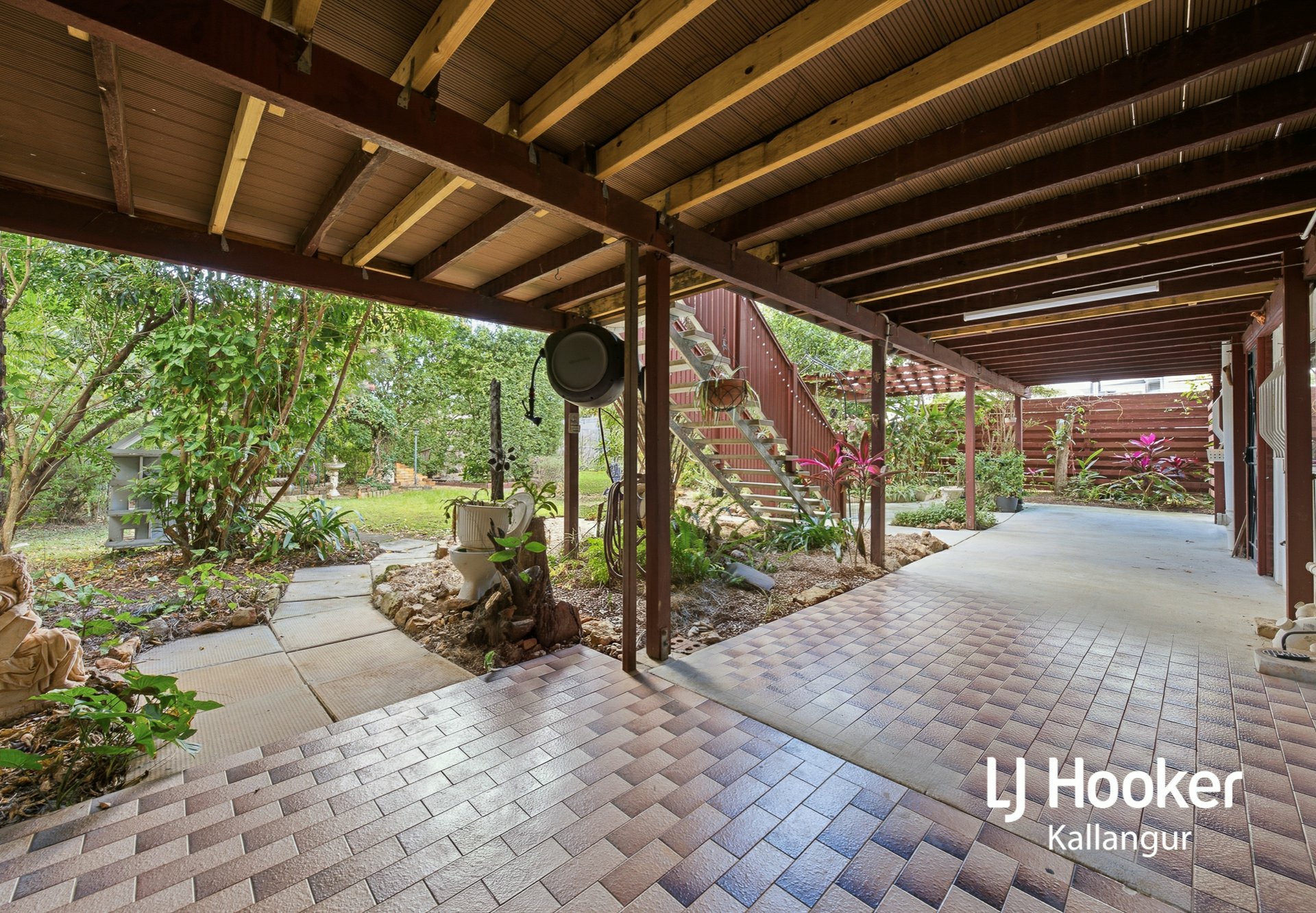 40 Ladybird Street — photo 18 of 28