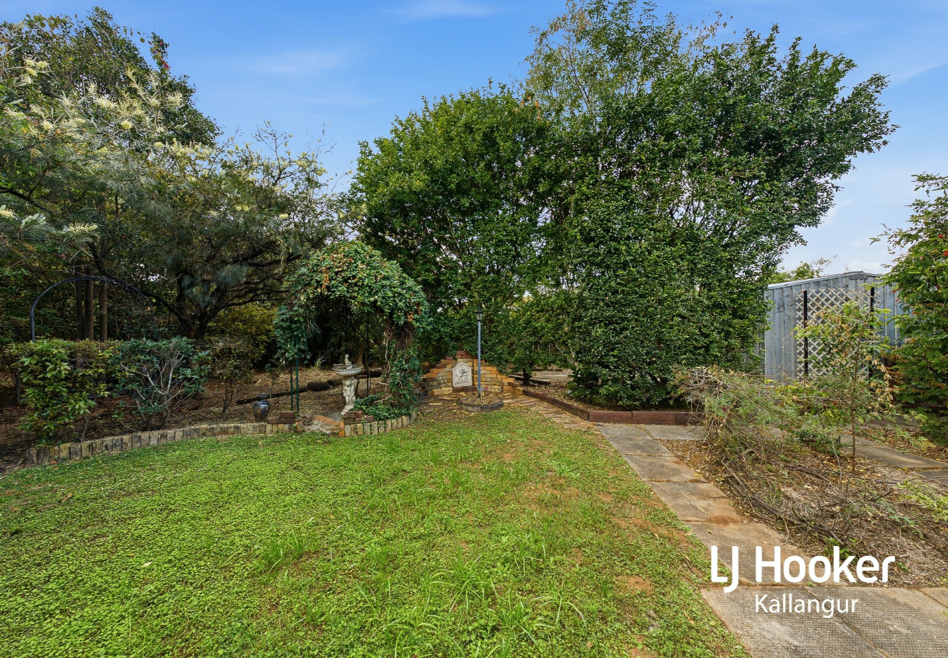 40 Ladybird Street — photo 22 of 28