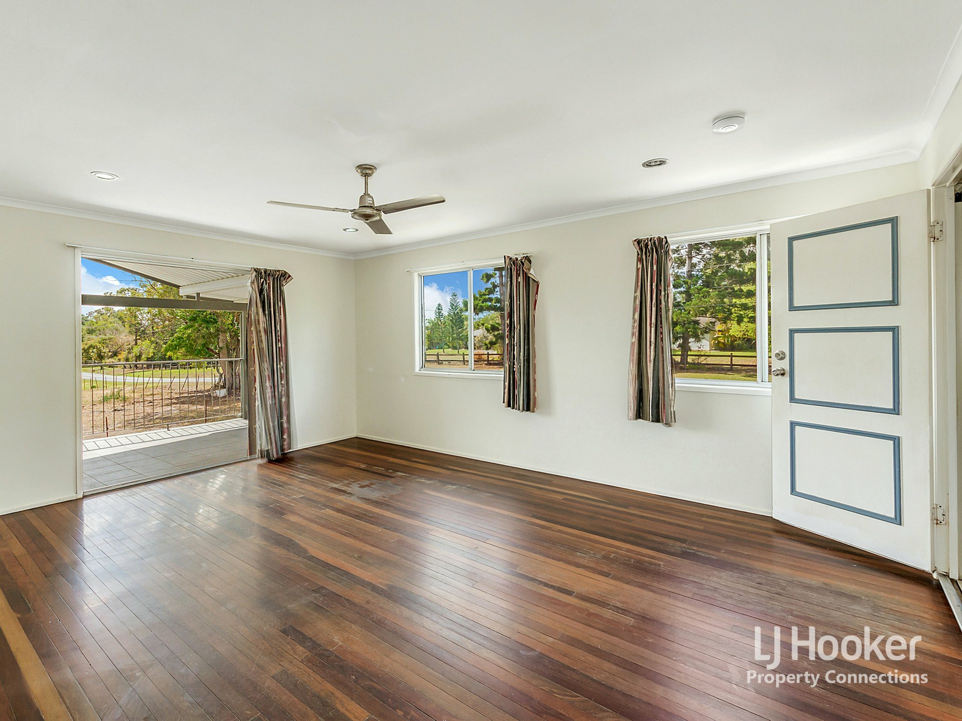 135 Forbes Road — photo 6 of 19