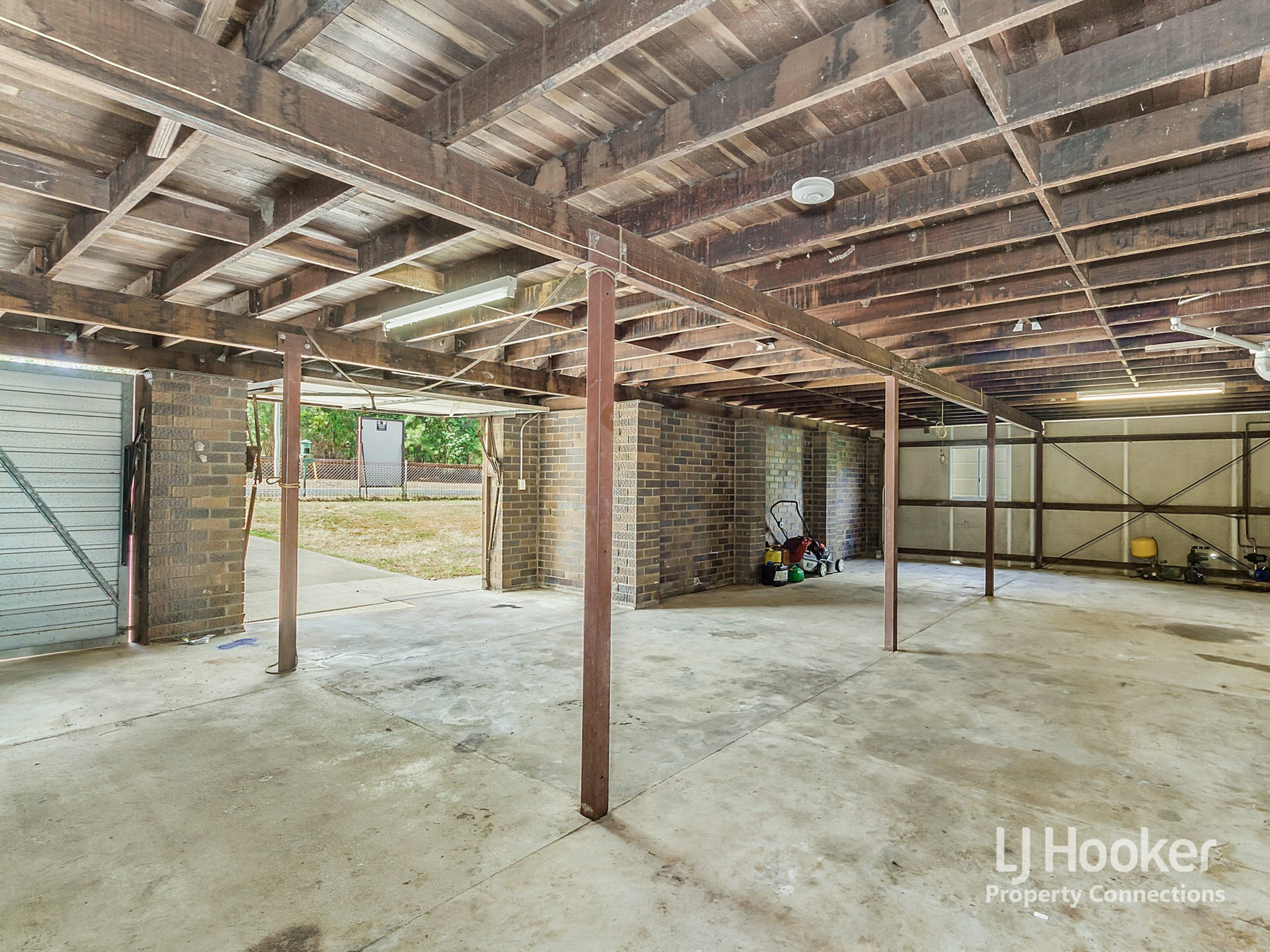 135 Forbes Road — photo 14 of 19