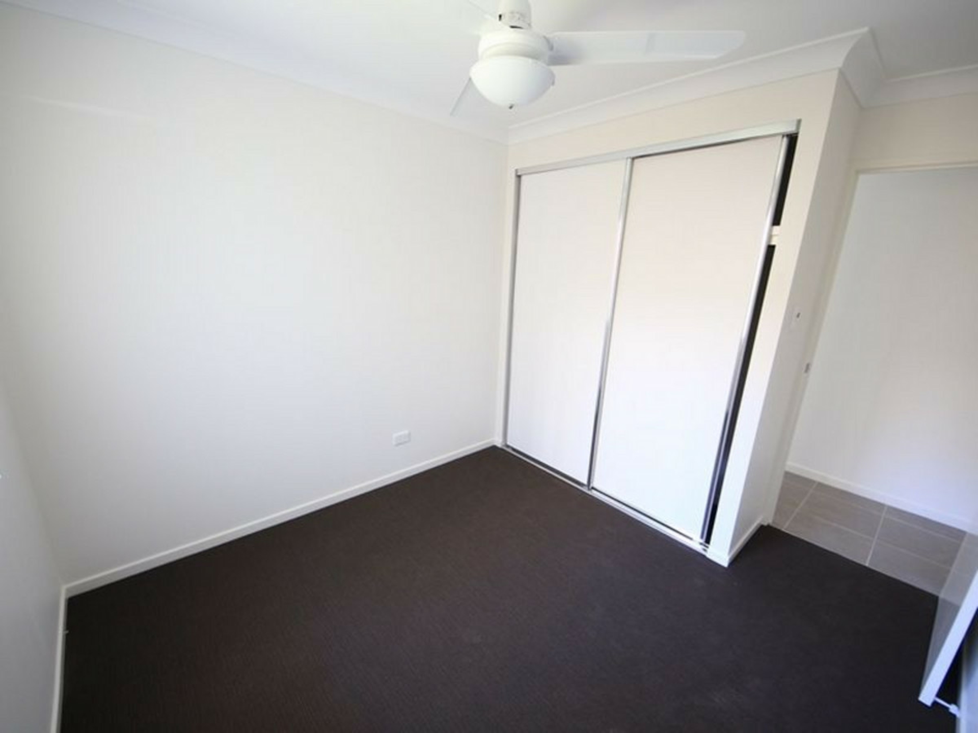 Unit 2/23 Monitor Avenue — photo 8 of 16