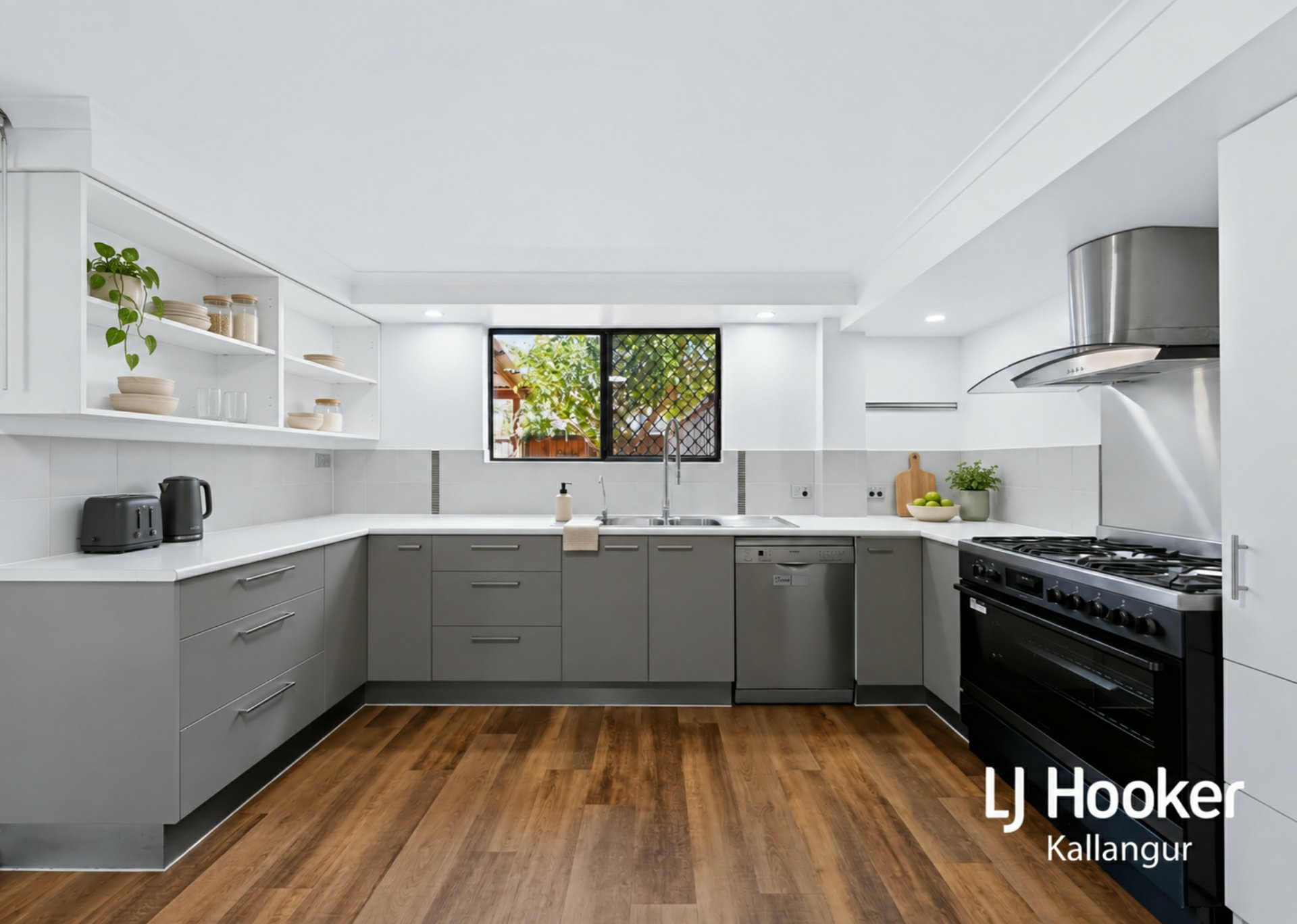 21 Campbell Street — photo 4 of 26