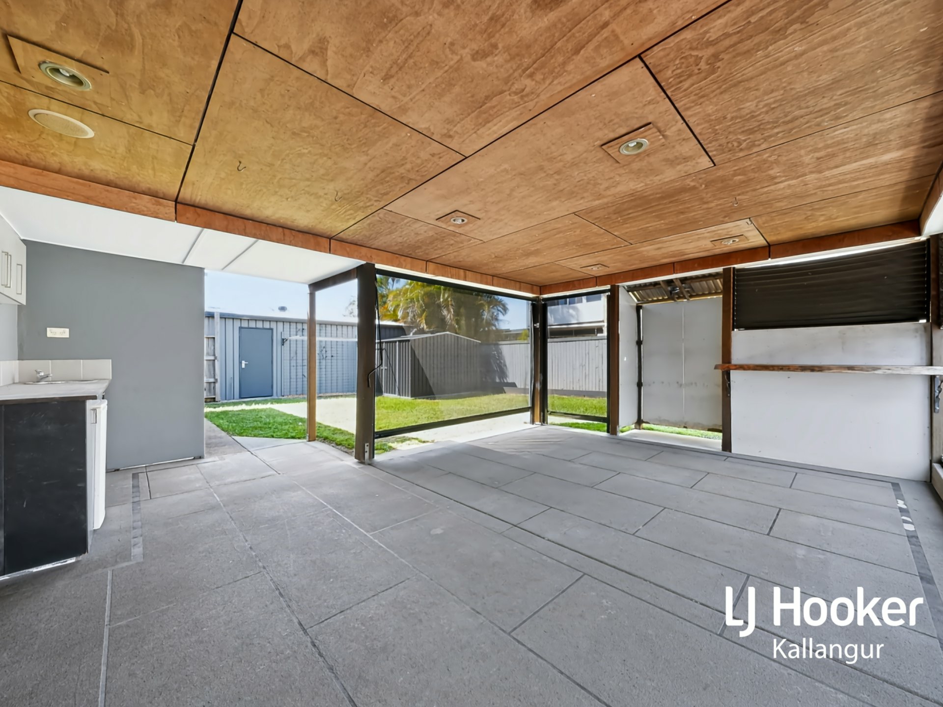 21 Campbell Street — photo 18 of 26