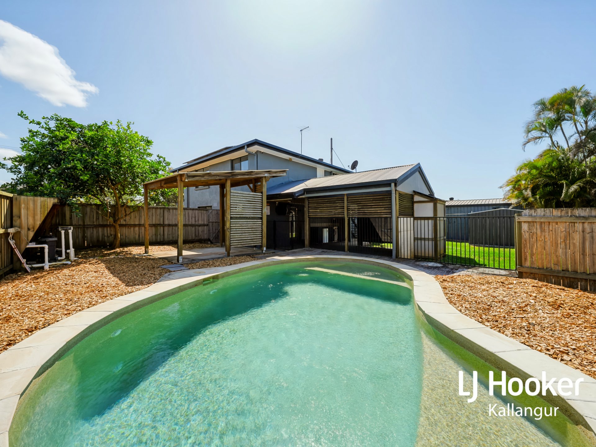 21 Campbell Street — photo 20 of 26