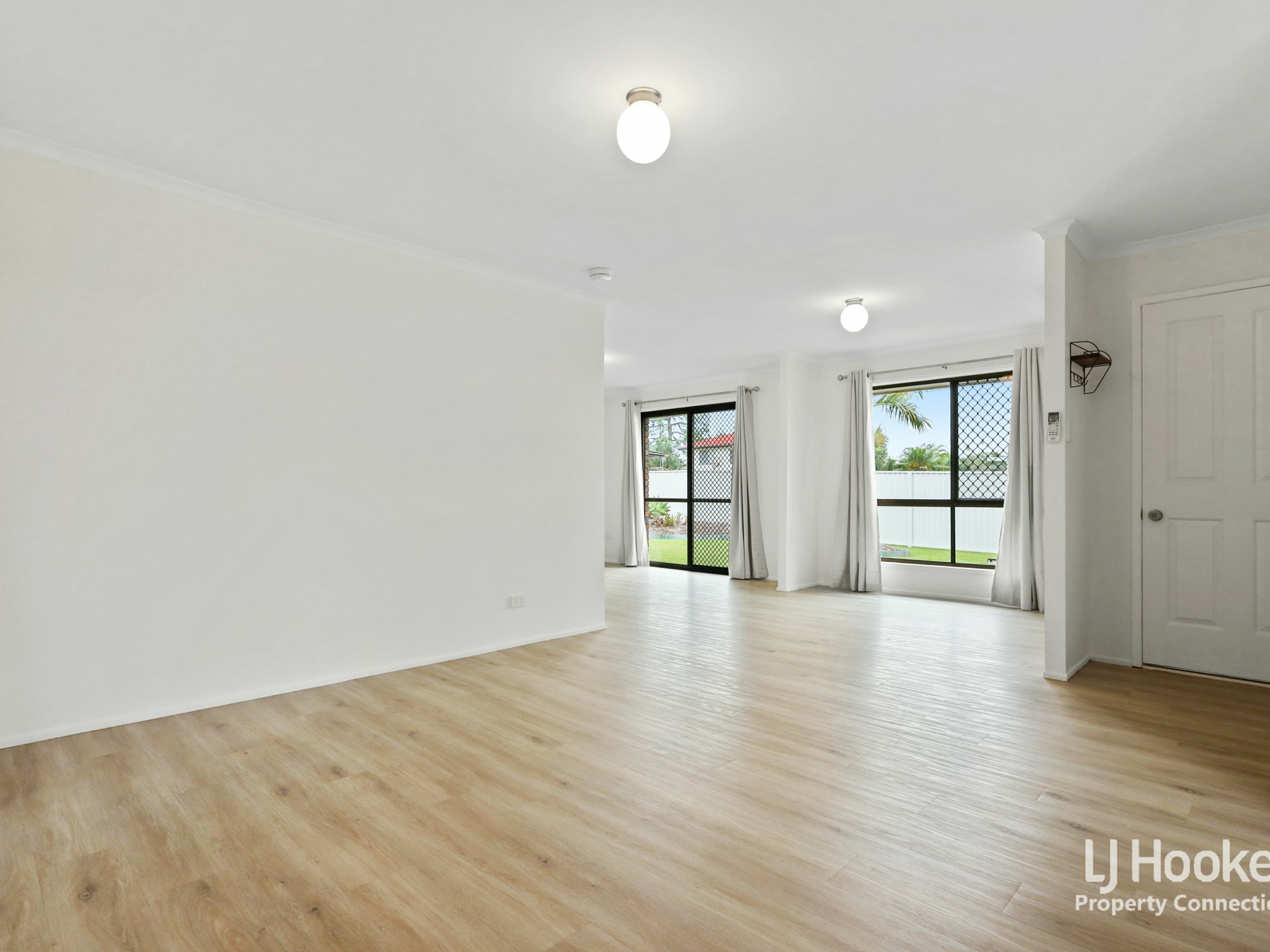 56 Crendon Street — photo 3 of 18