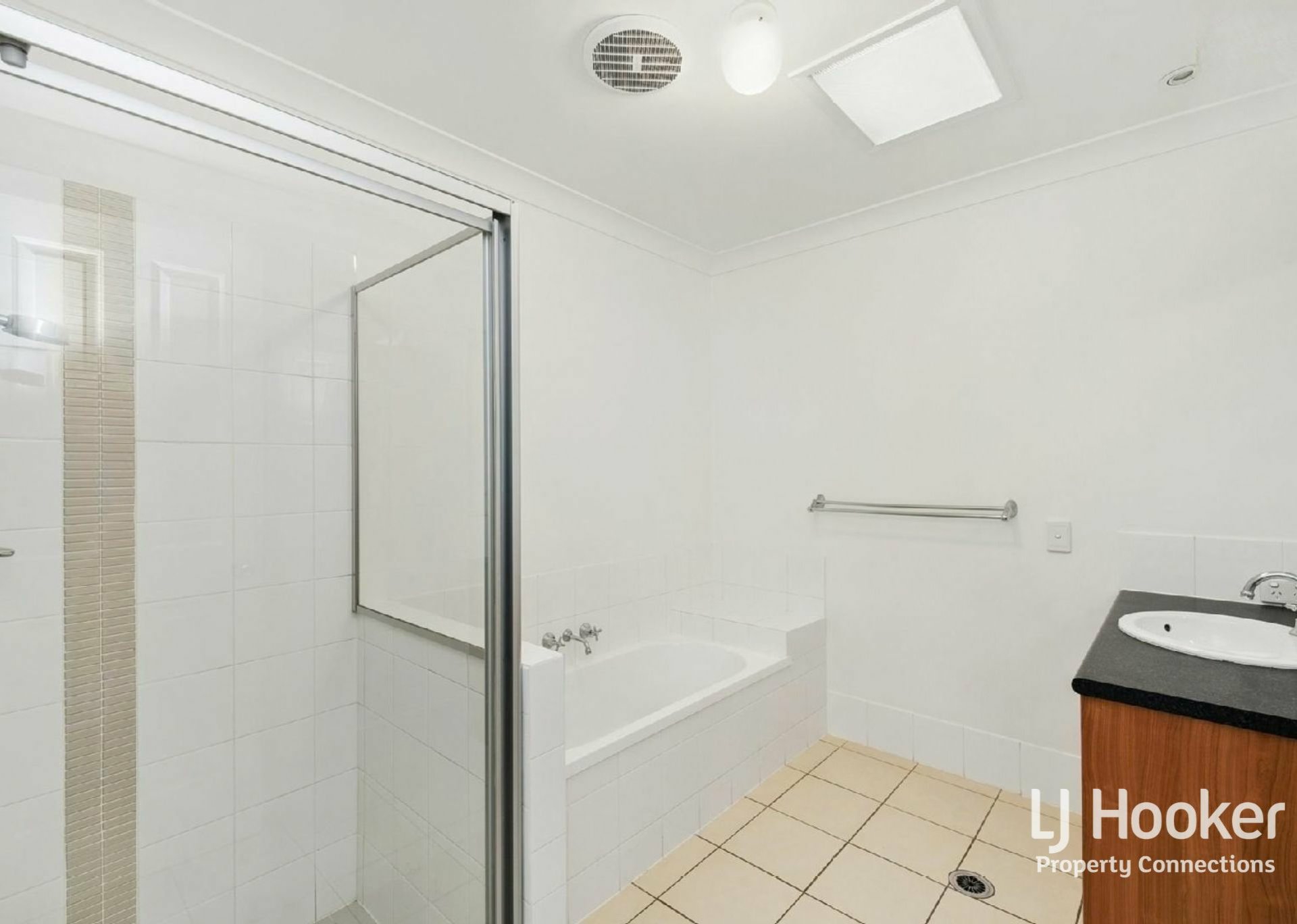 41 Allison Drive — photo 6 of 8