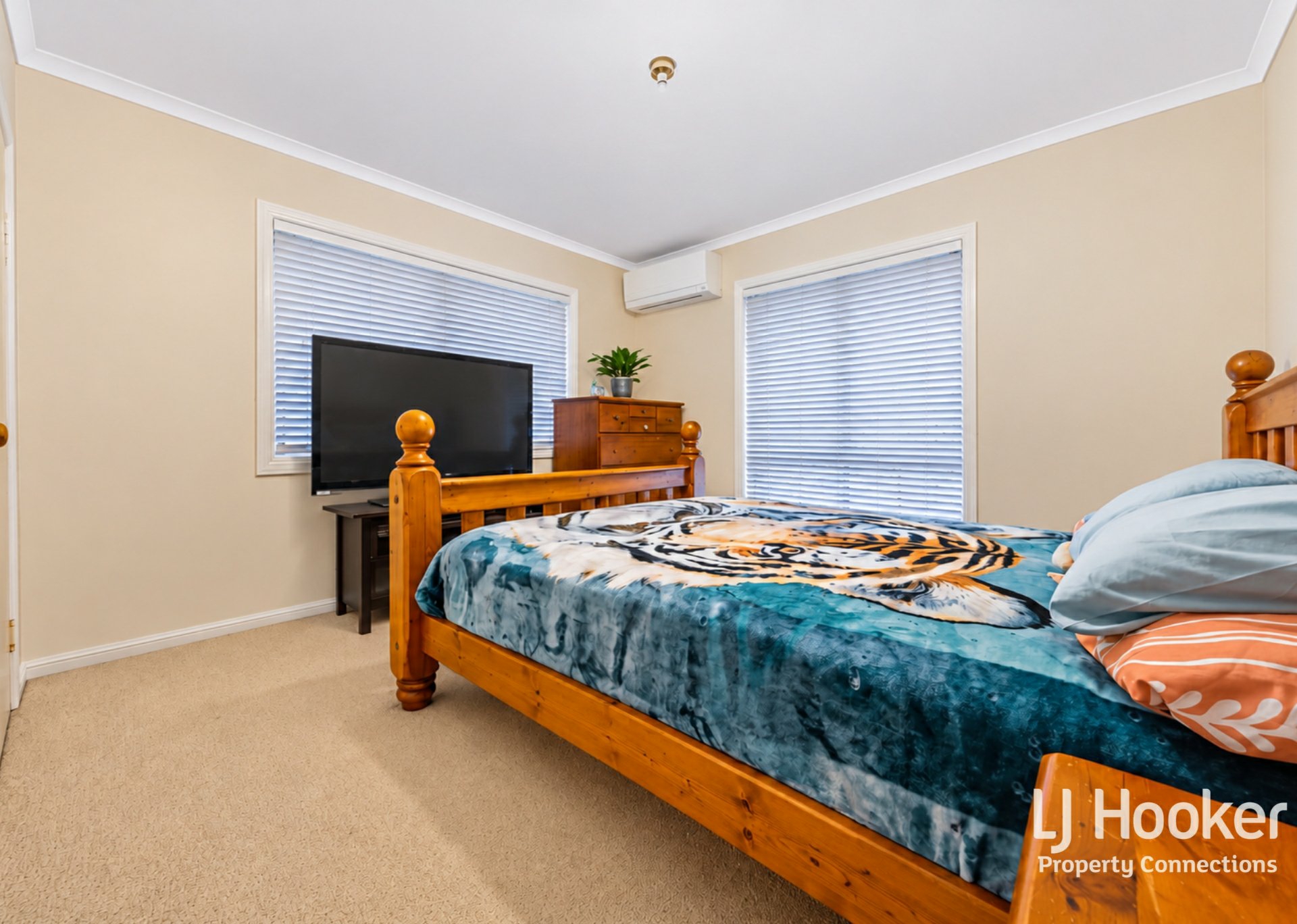5 Stacey Court — photo 7 of 16