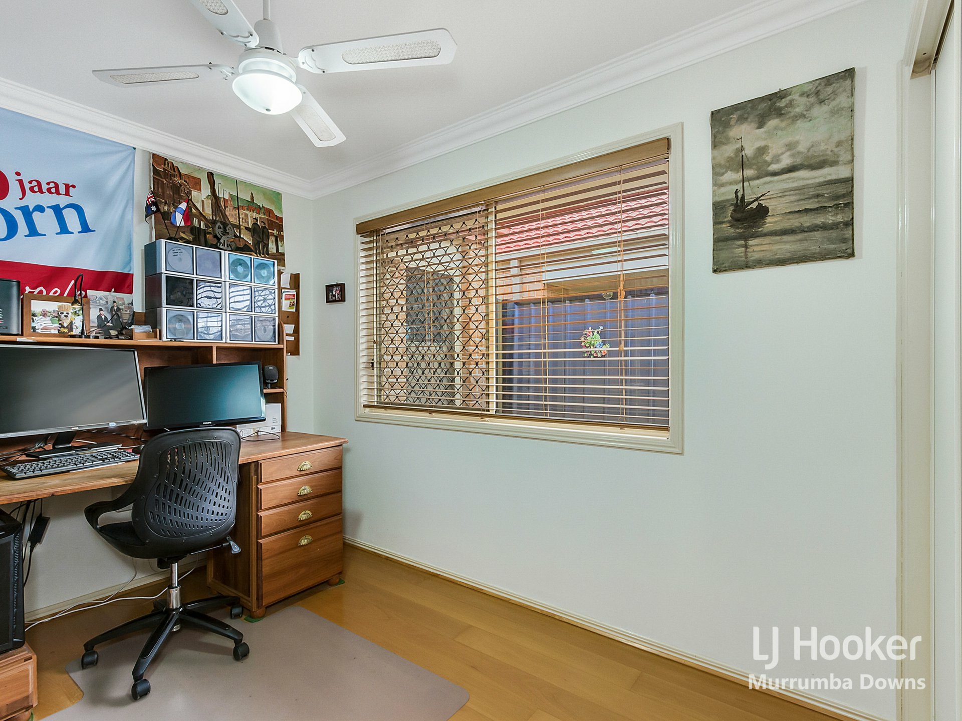 15 Dumaresq Crescent — photo 17 of 20