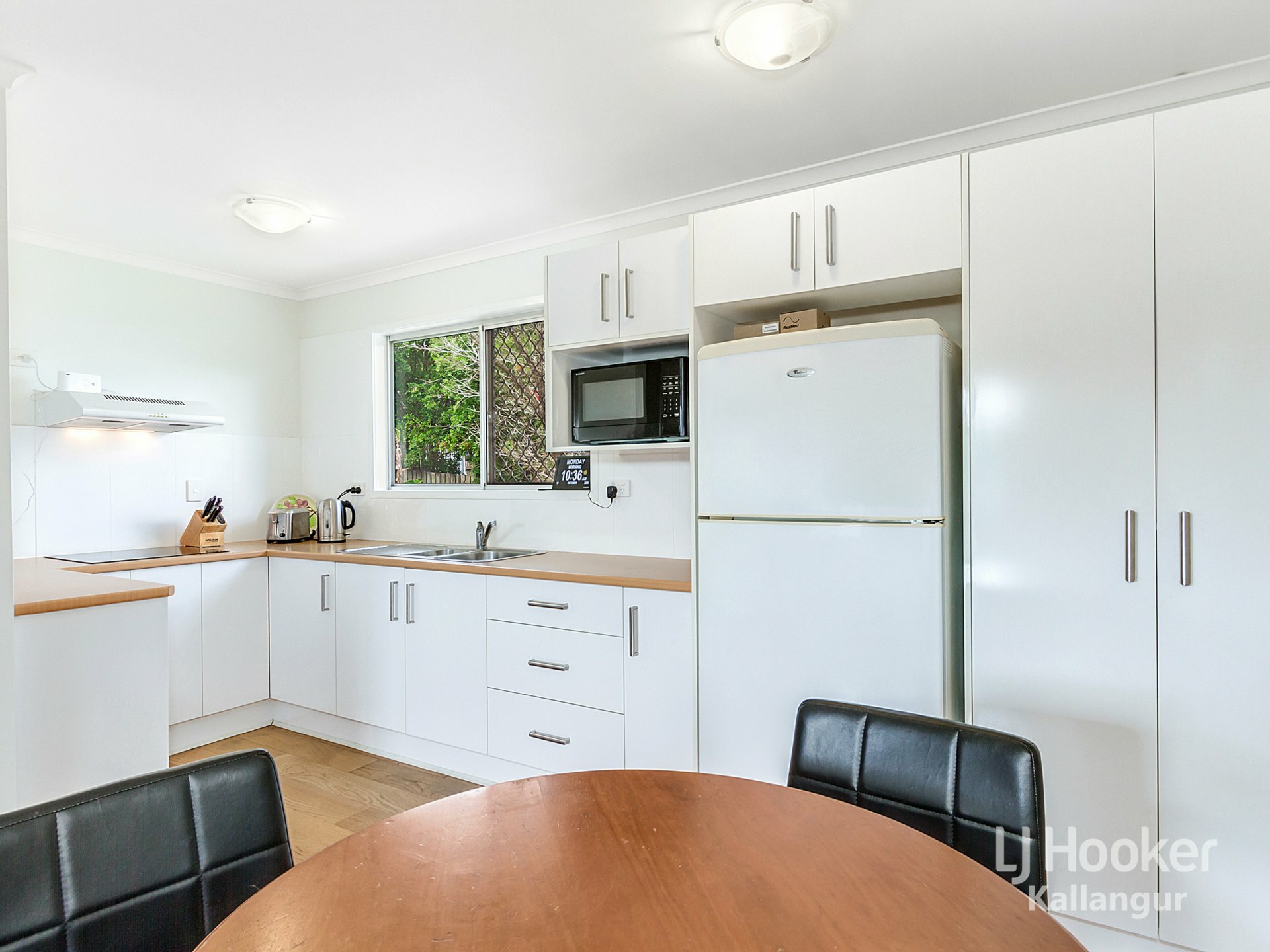 64 Sylvester Drive — photo 8 of 16
