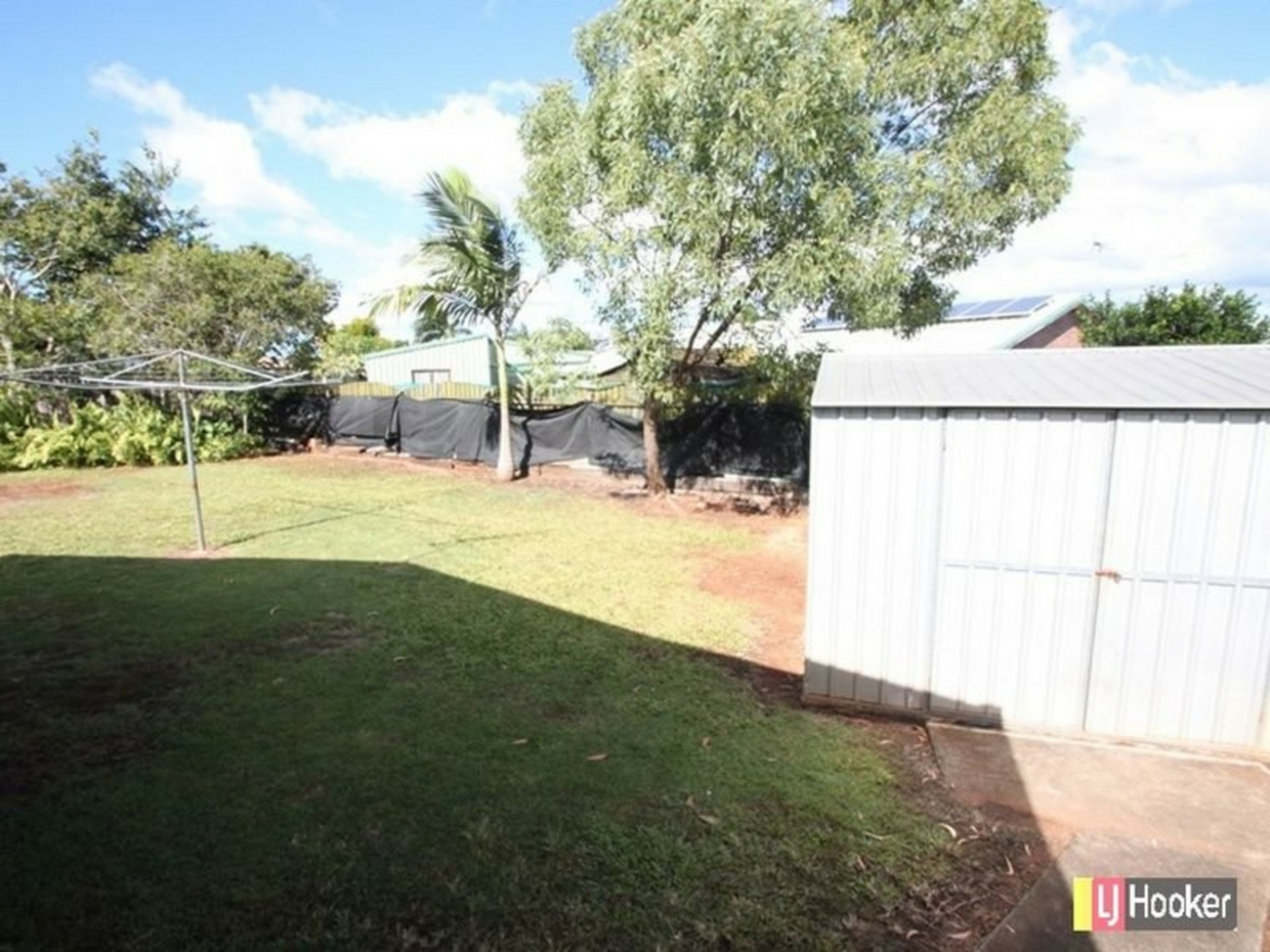 16 Wyena Street — photo 13 of 18