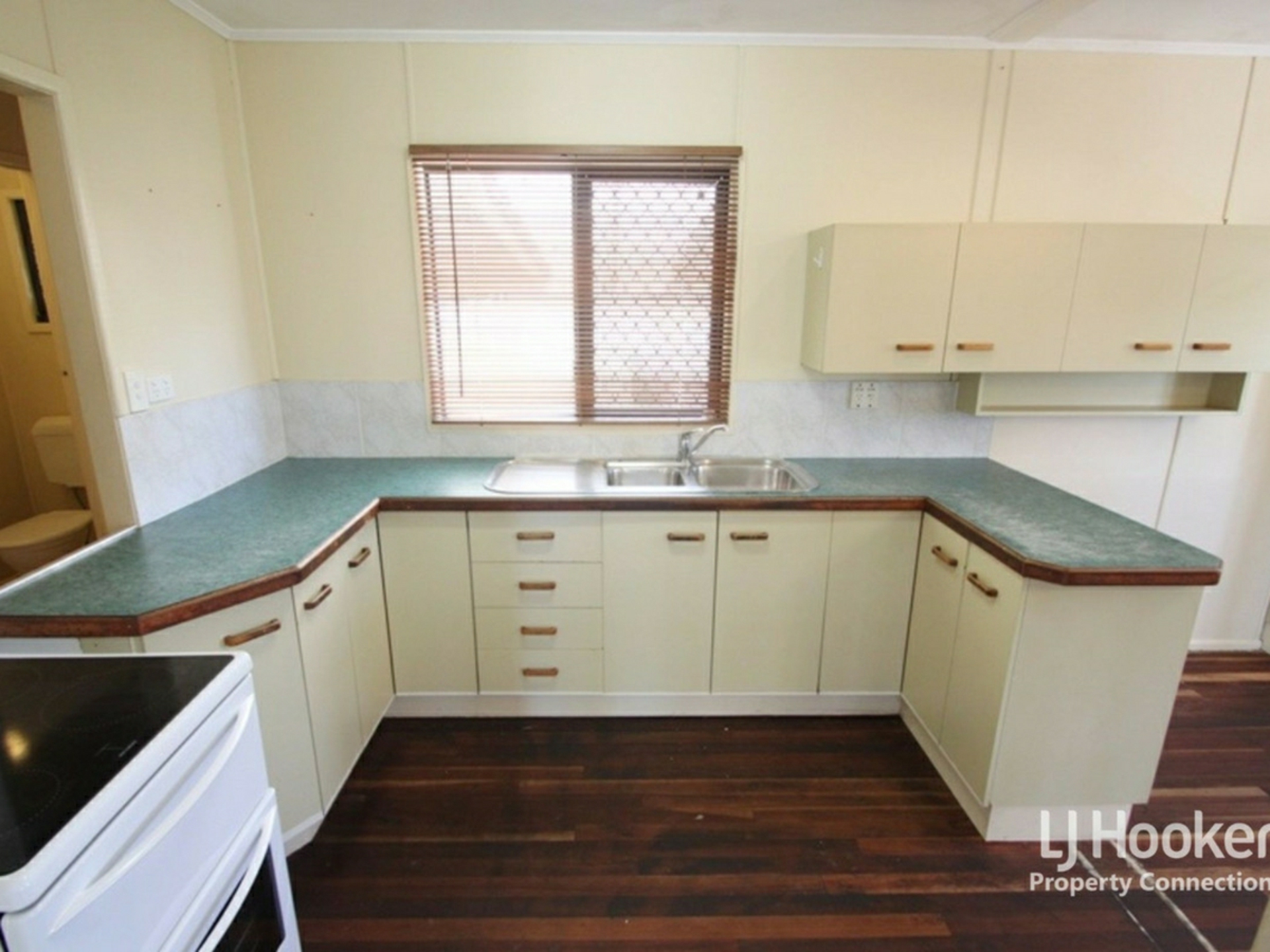 118 Duffield Road — photo 5 of 9