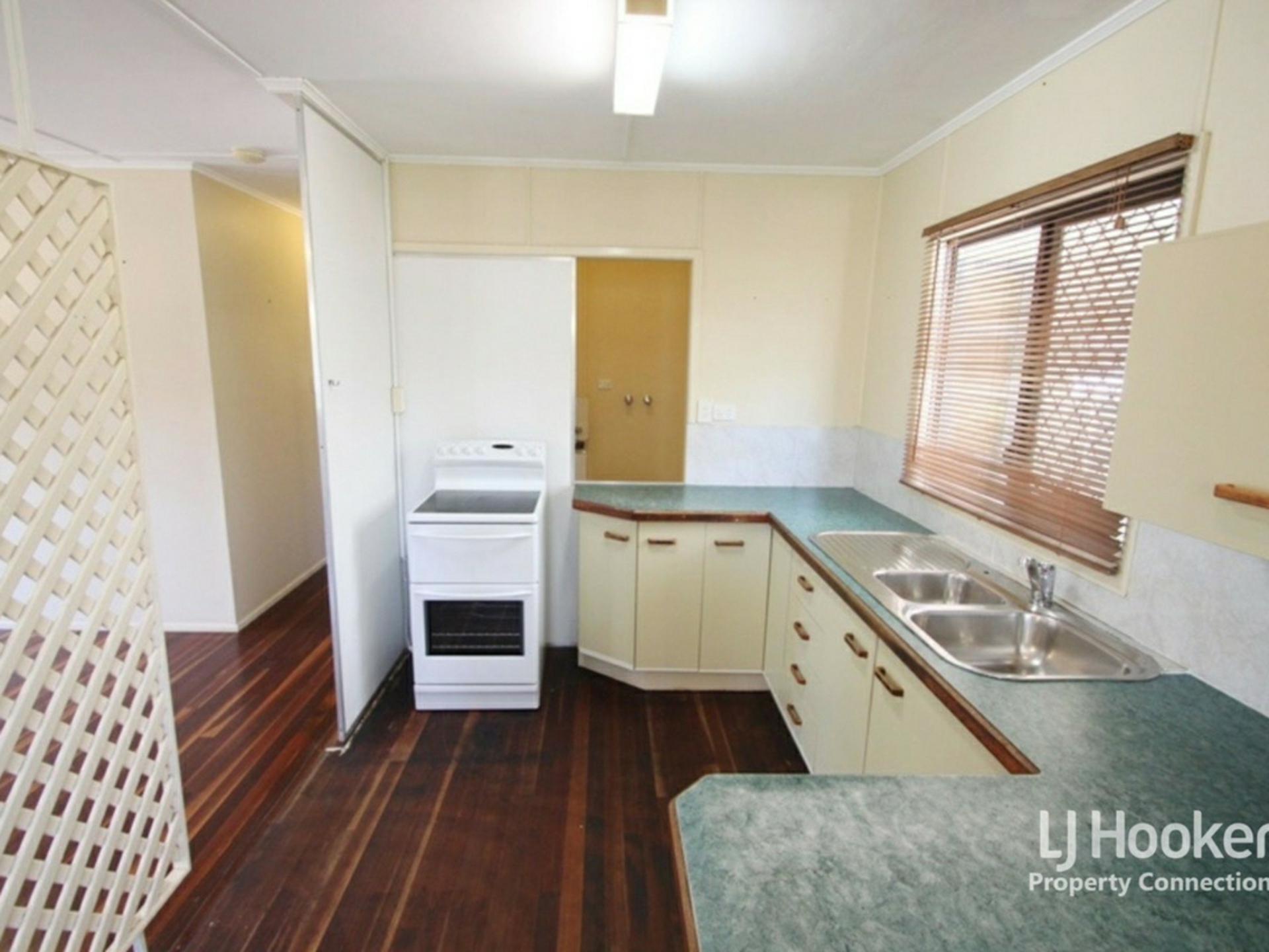 118 Duffield Road — photo 6 of 9