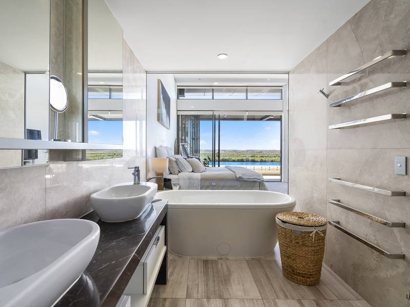 6603/6 Marina Promenade, PARADISE POINT