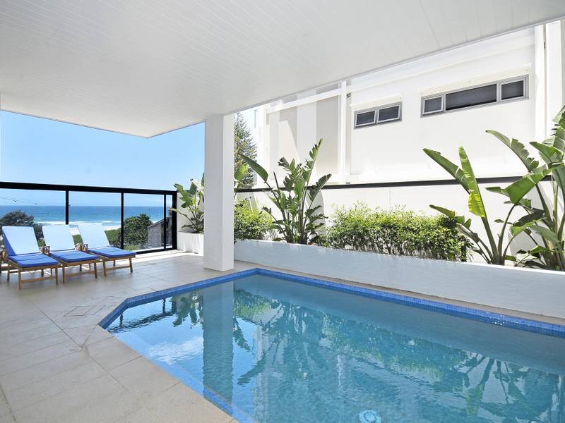 1453 Gold Coast Highway, PALM BEACH