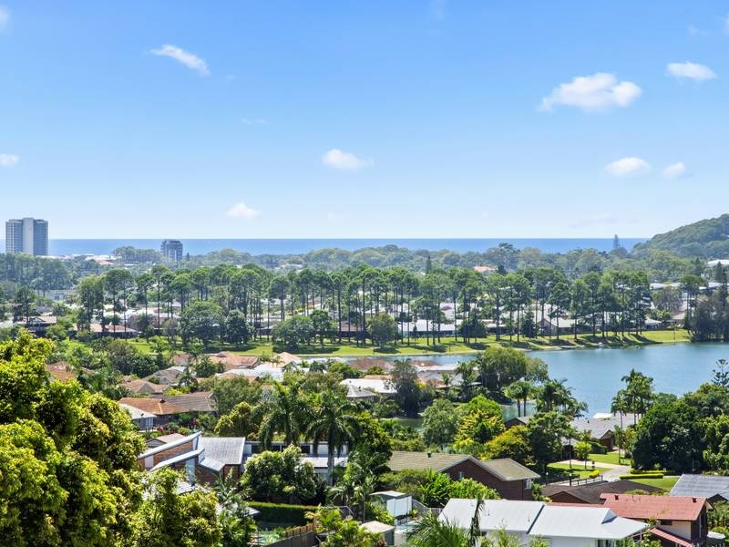 2/28 Foothill Street Elanora QLD