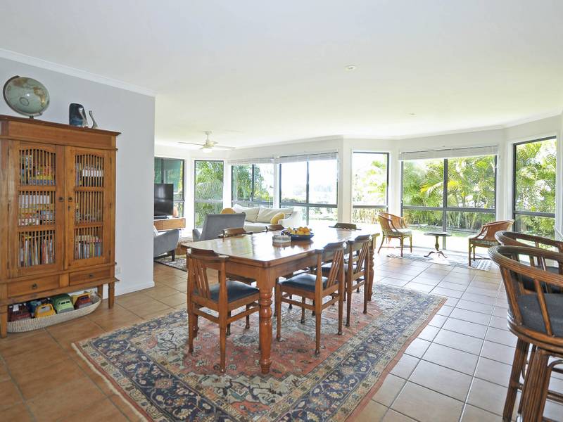 5 Quoll Close, BURLEIGH HEADS