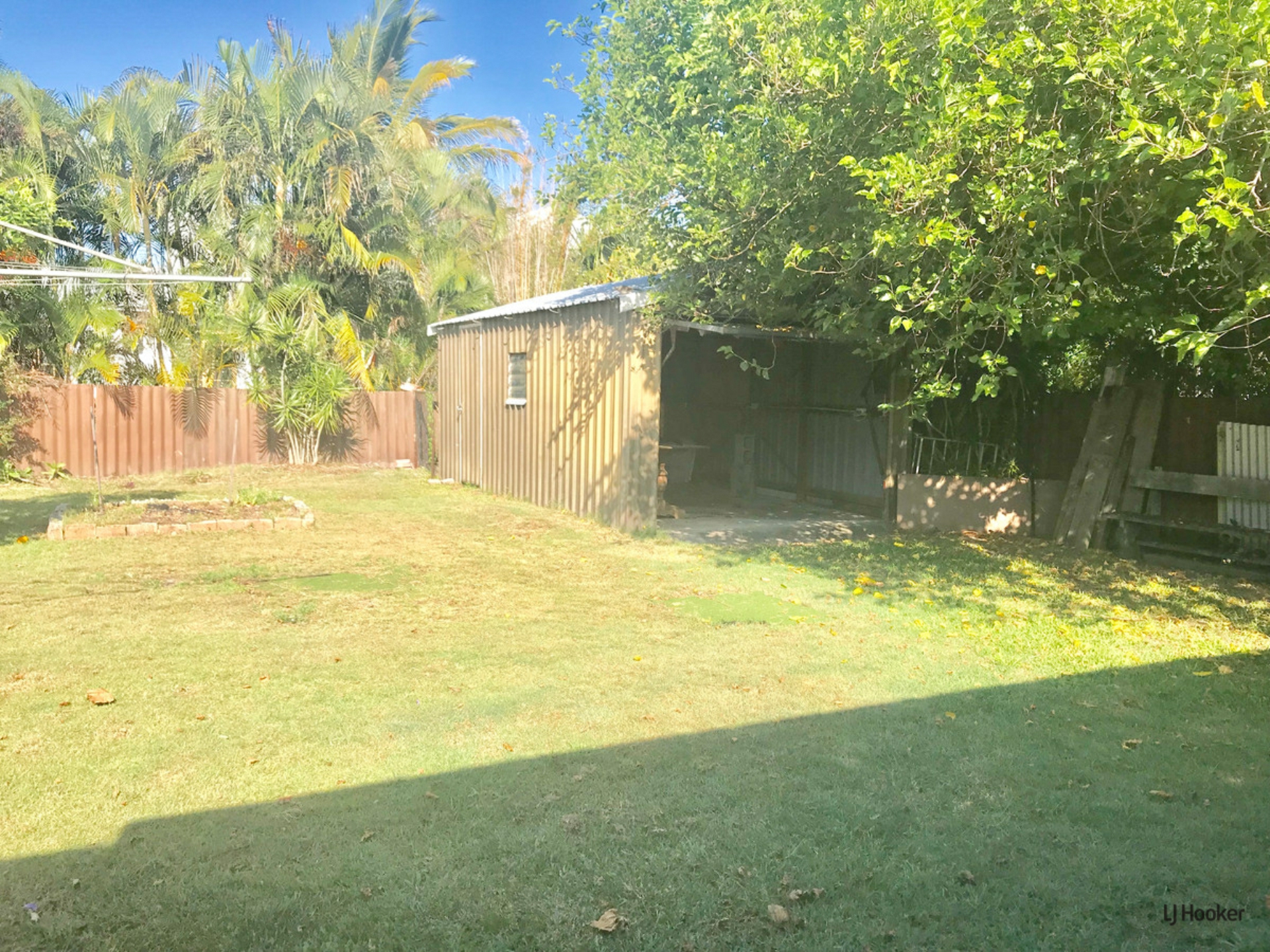 25 Aruma Avenue, BURLEIGH HEADS