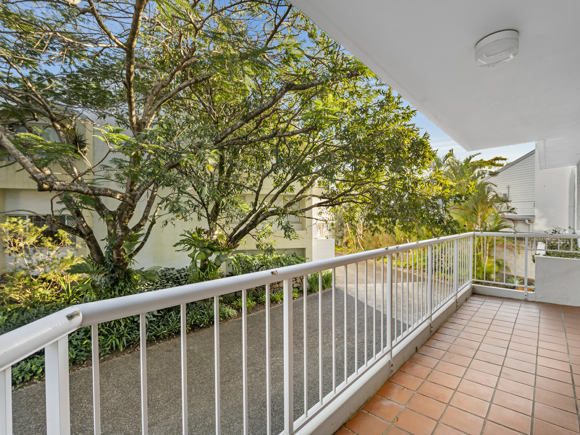 44/56-70 Guineas Creek Road, CURRUMBIN WATERS