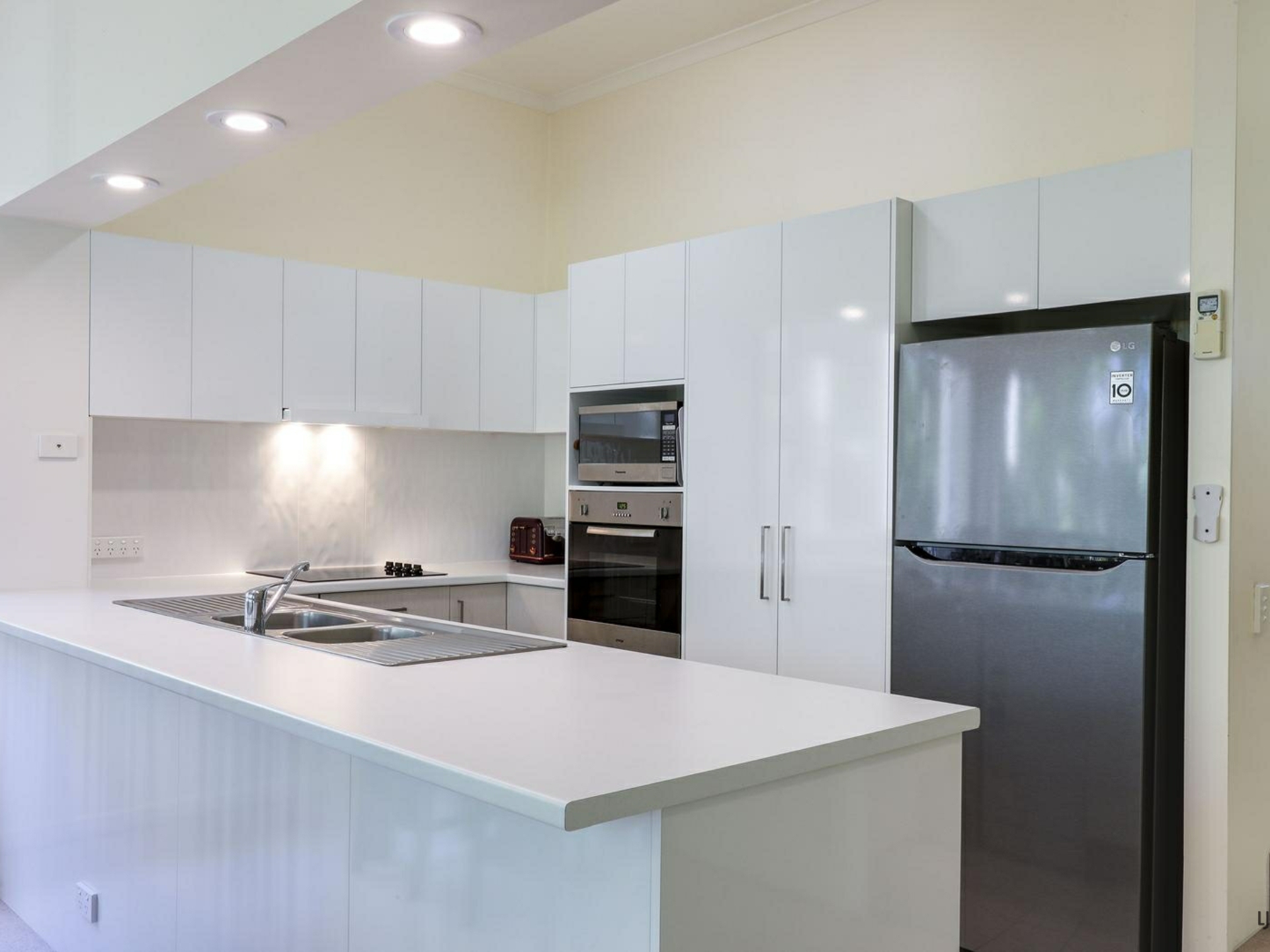 54/56-70 Guineas Creek Road, CURRUMBIN WATERS