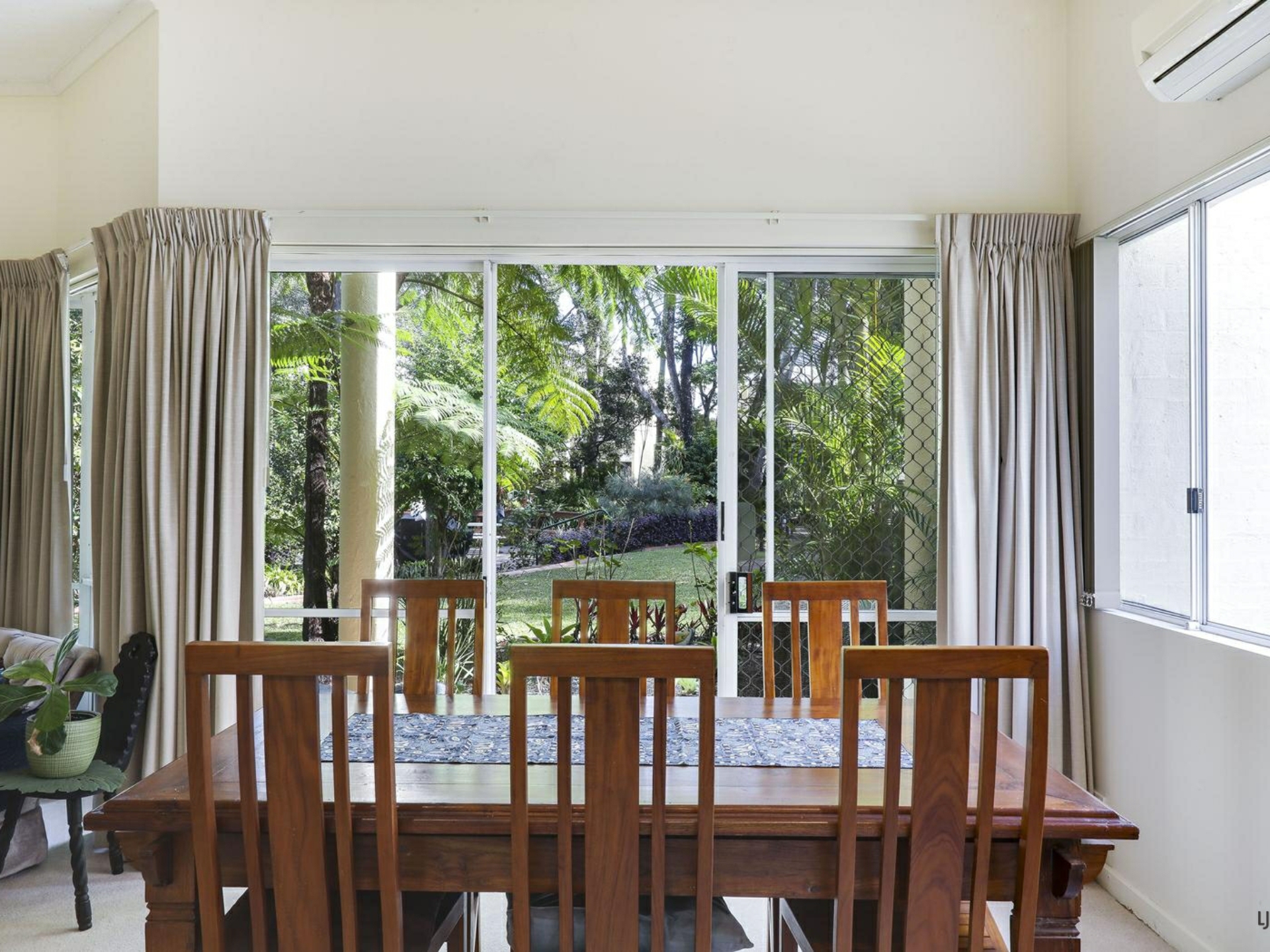 54/56-70 Guineas Creek Road, CURRUMBIN WATERS