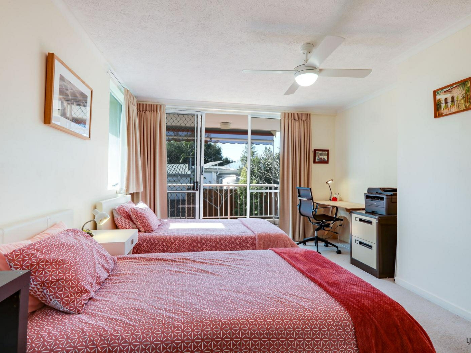 54/56-70 Guineas Creek Road, CURRUMBIN WATERS