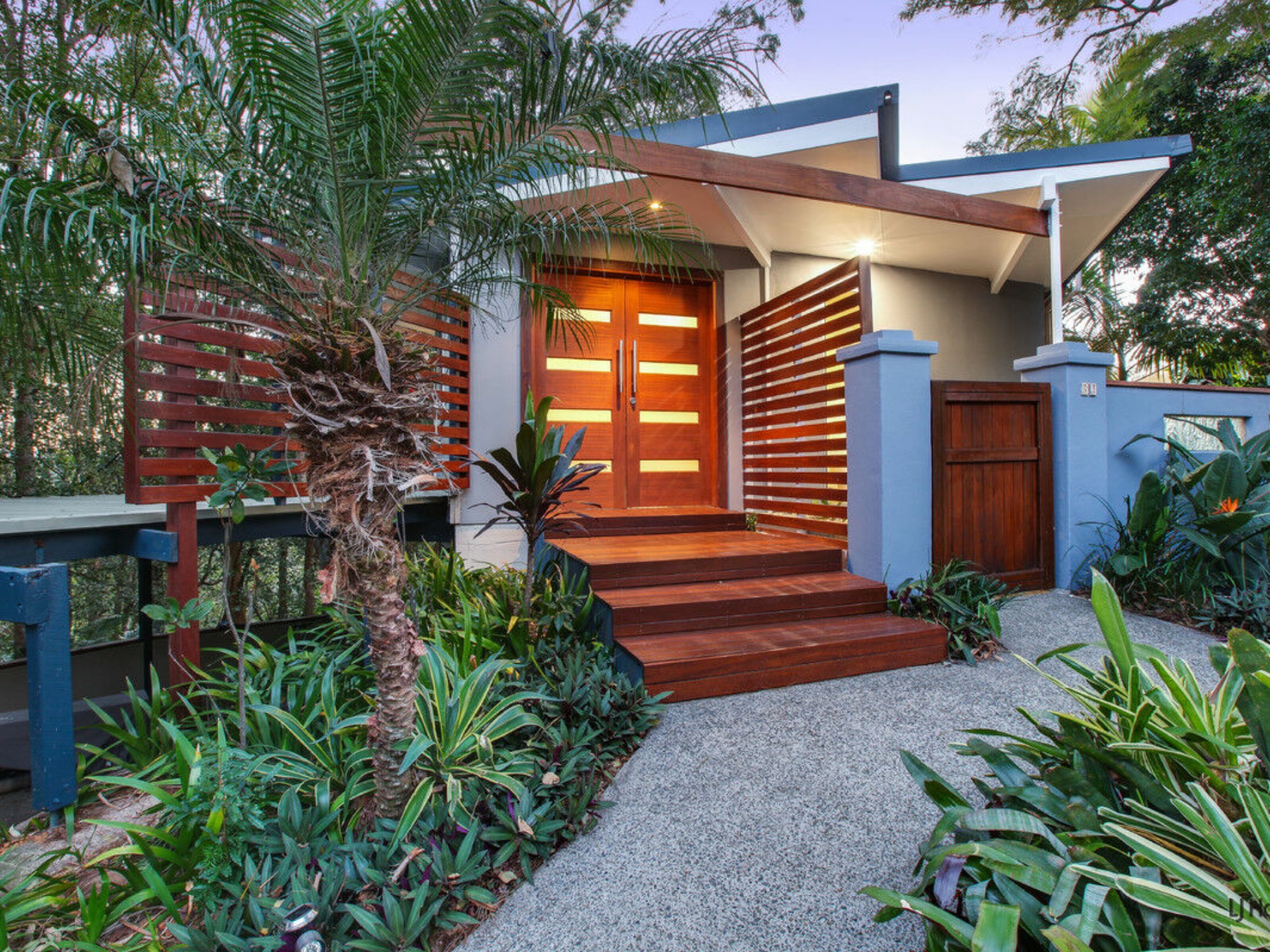 30 Albany Avenue, CURRUMBIN