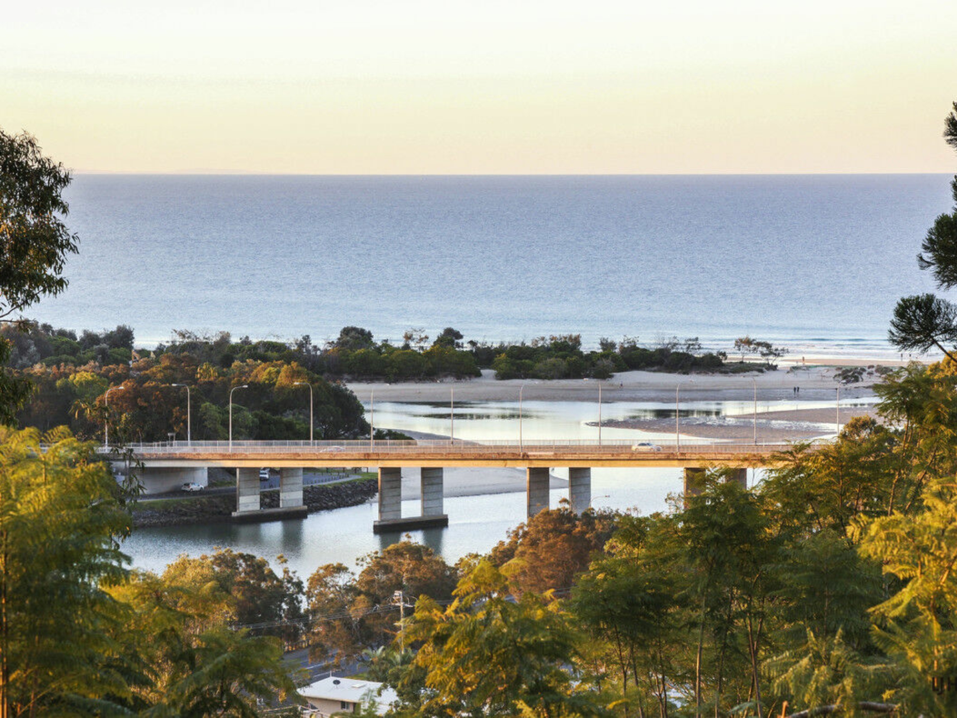 30 Albany Avenue, CURRUMBIN