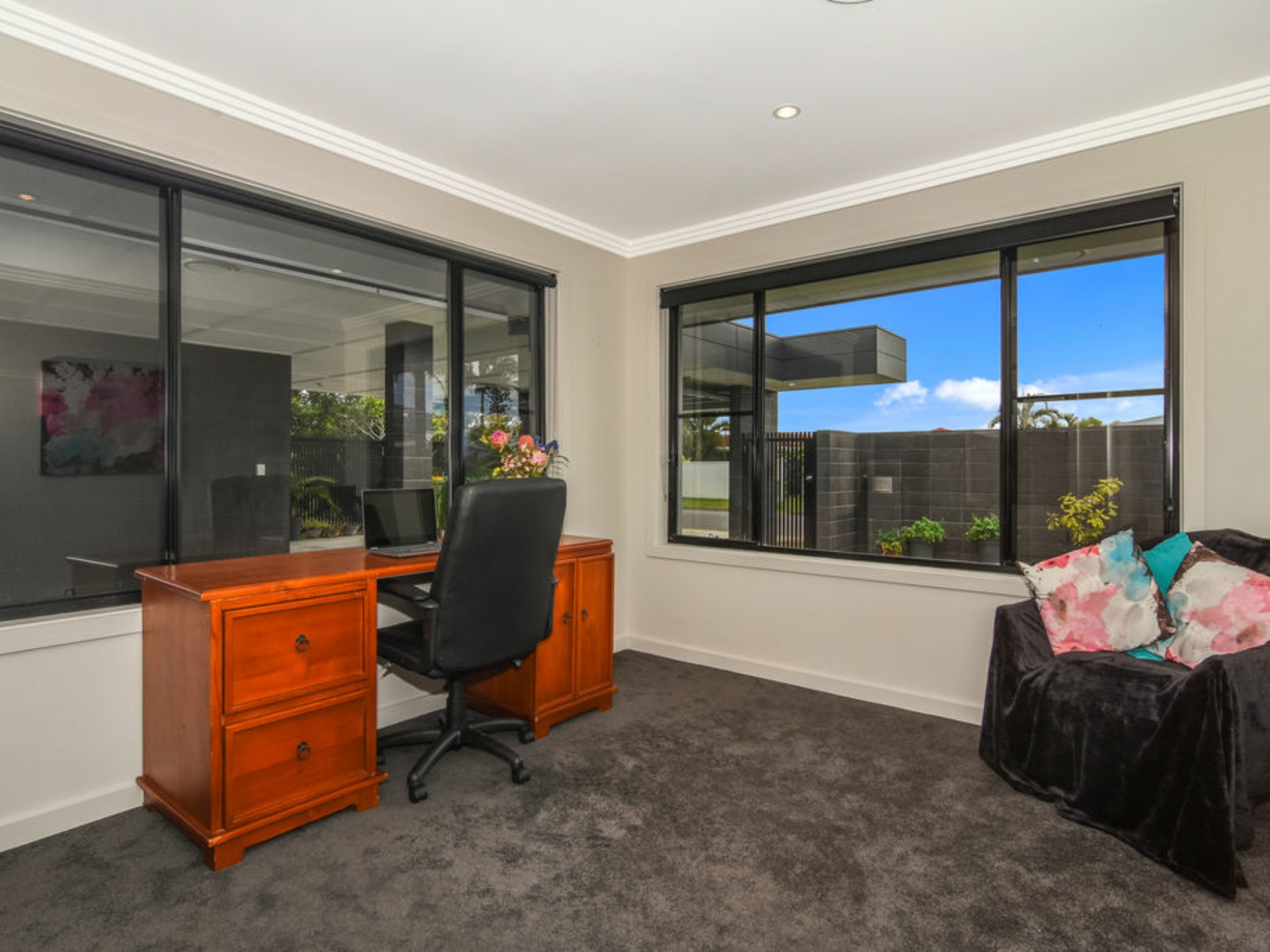 10 Swordfish Court, PALM BEACH