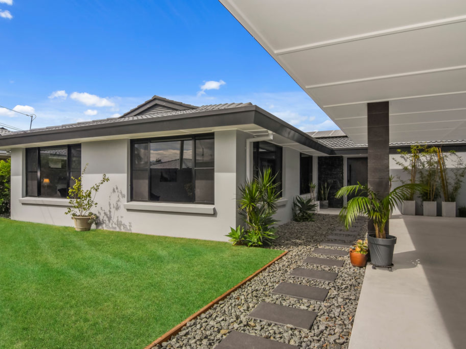 10 Swordfish Court, PALM BEACH