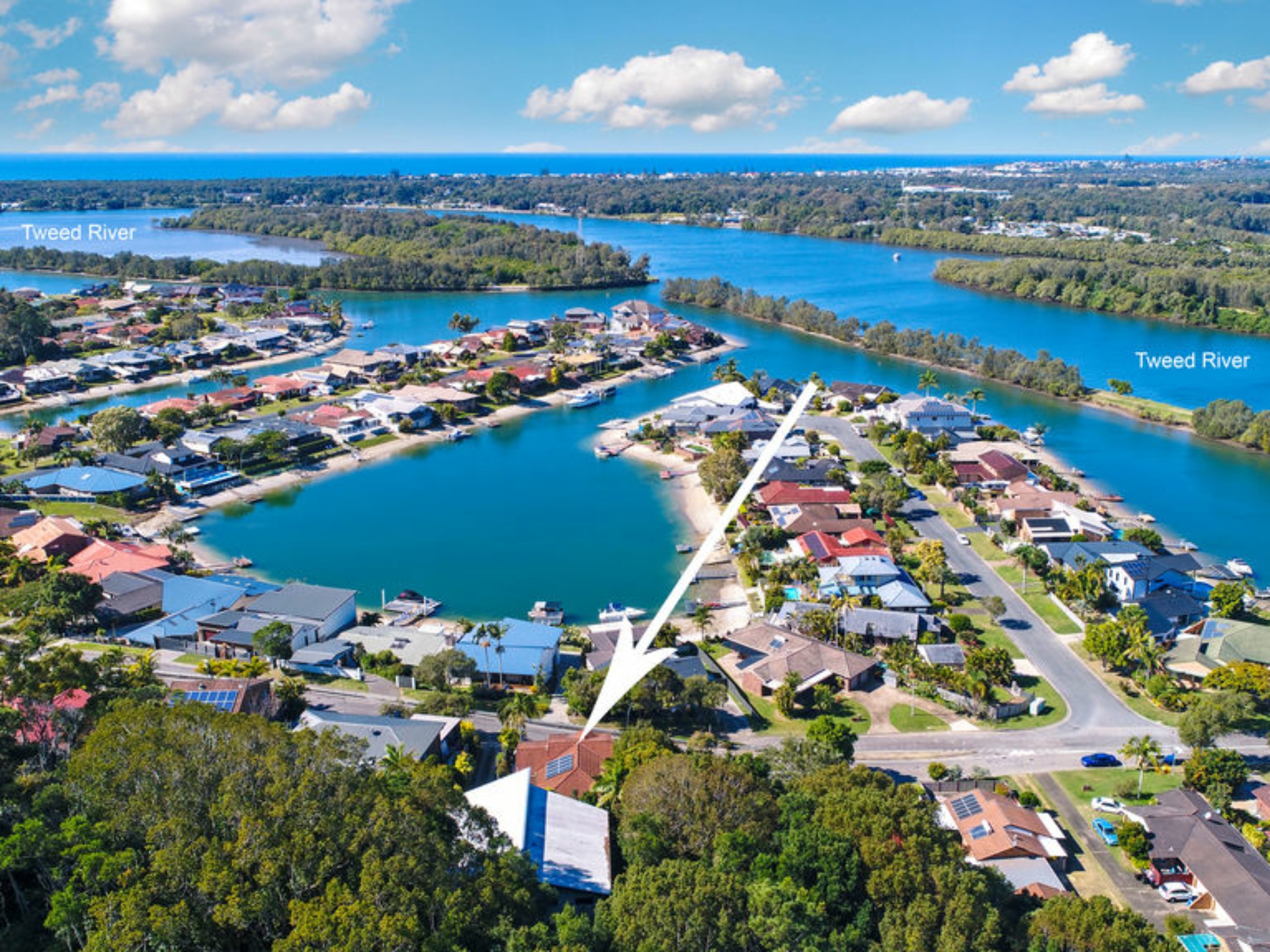 81 Old Ferry Road Banora Point NSW Property Details LJ Hooker