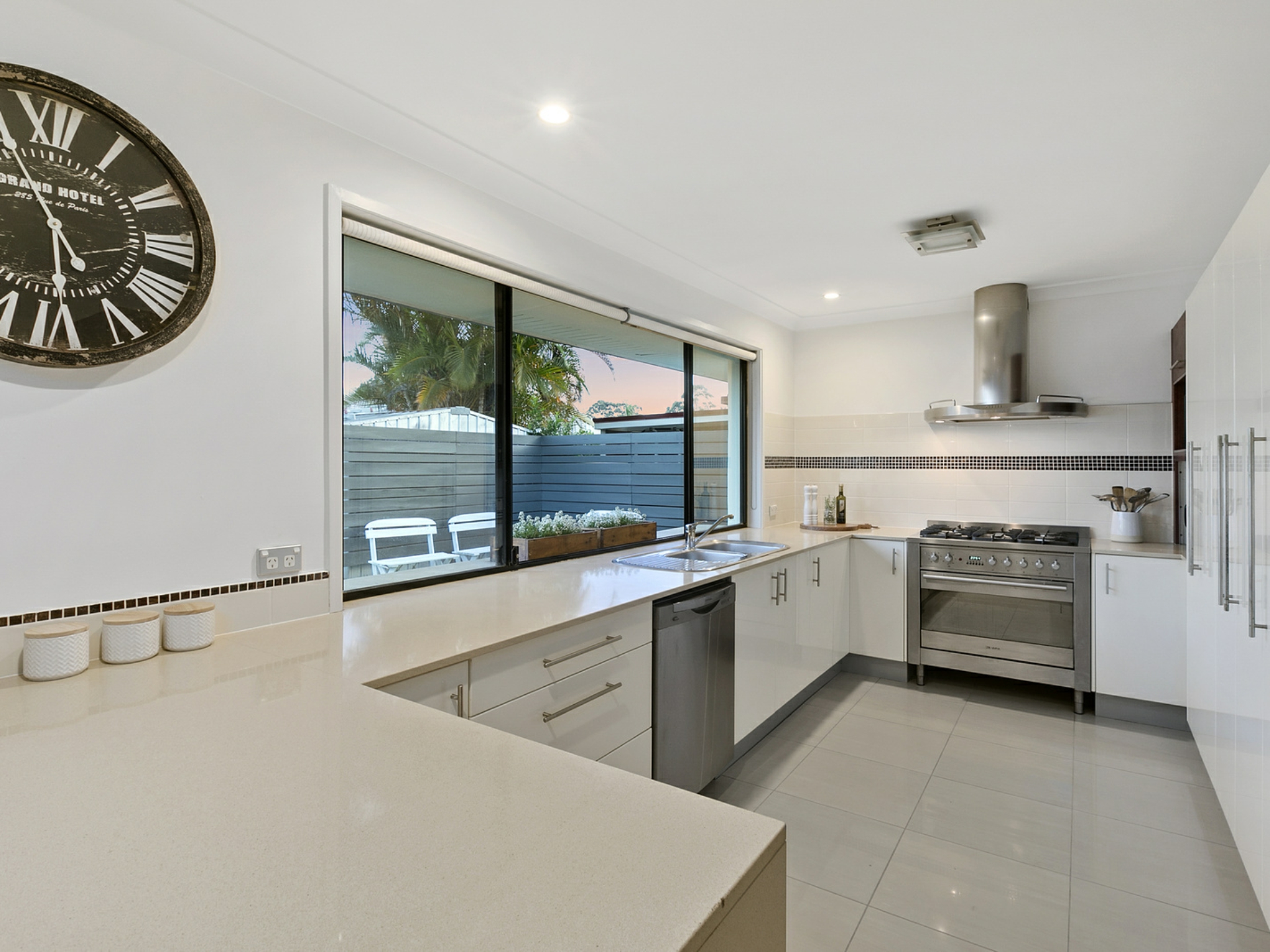 14 Matipo Place, PALM BEACH
