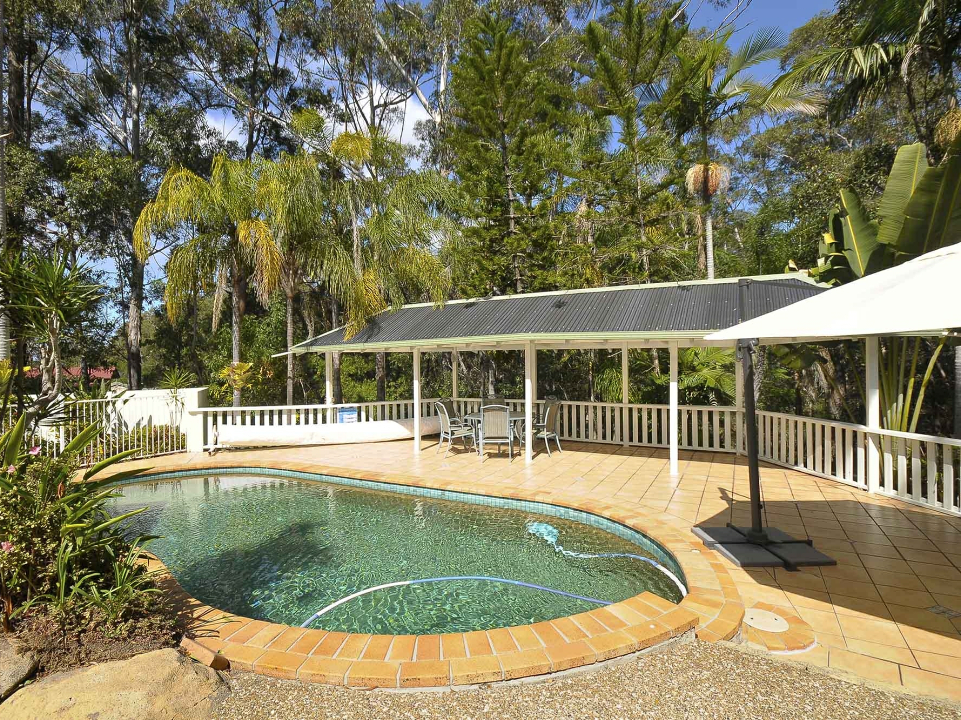 5 Yatama Place, CURRUMBIN WATERS