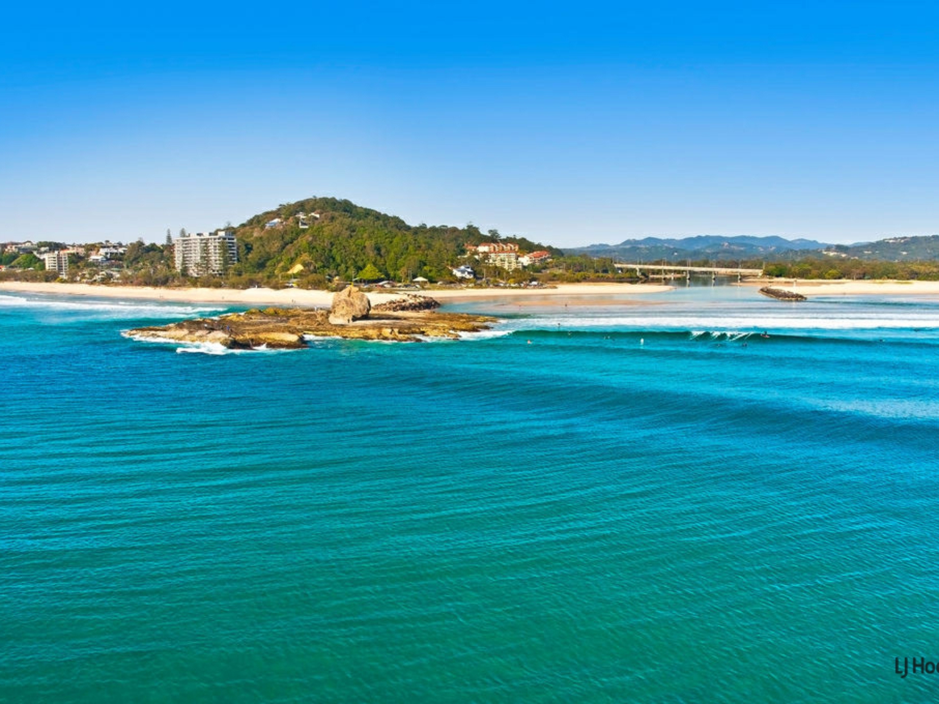 5 Yatama Place, CURRUMBIN WATERS