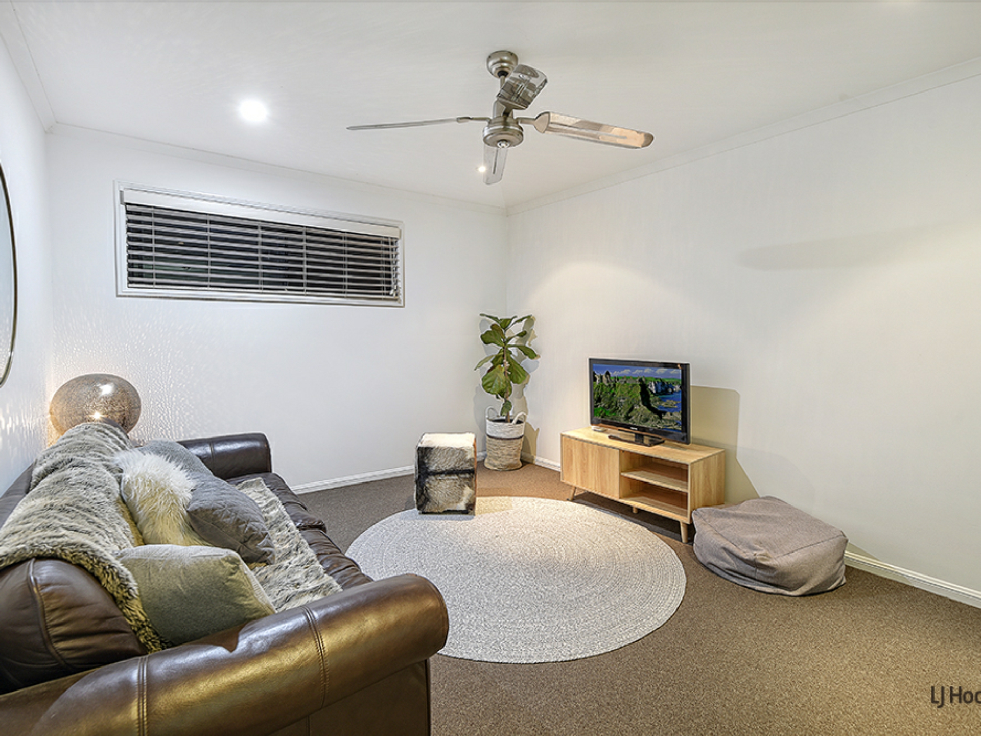 10 Dalwood Court, TALLEBUDGERA