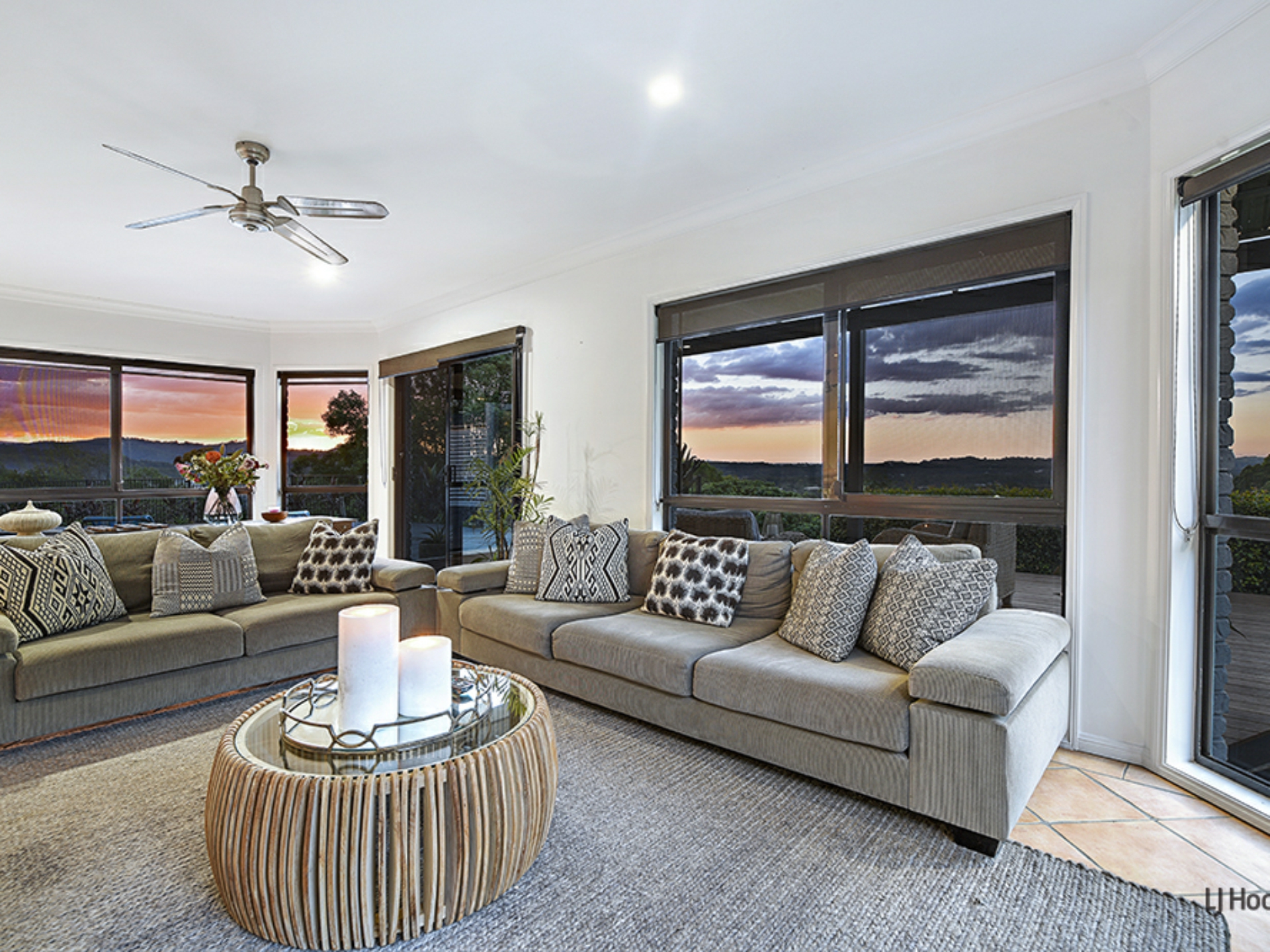 10 Dalwood Court, TALLEBUDGERA