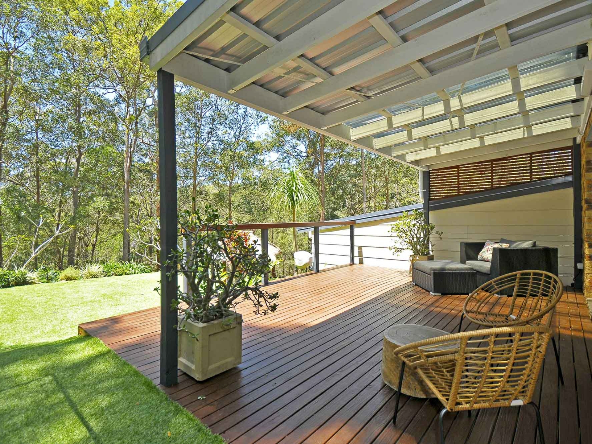 6 Dorset Place, ELANORA
