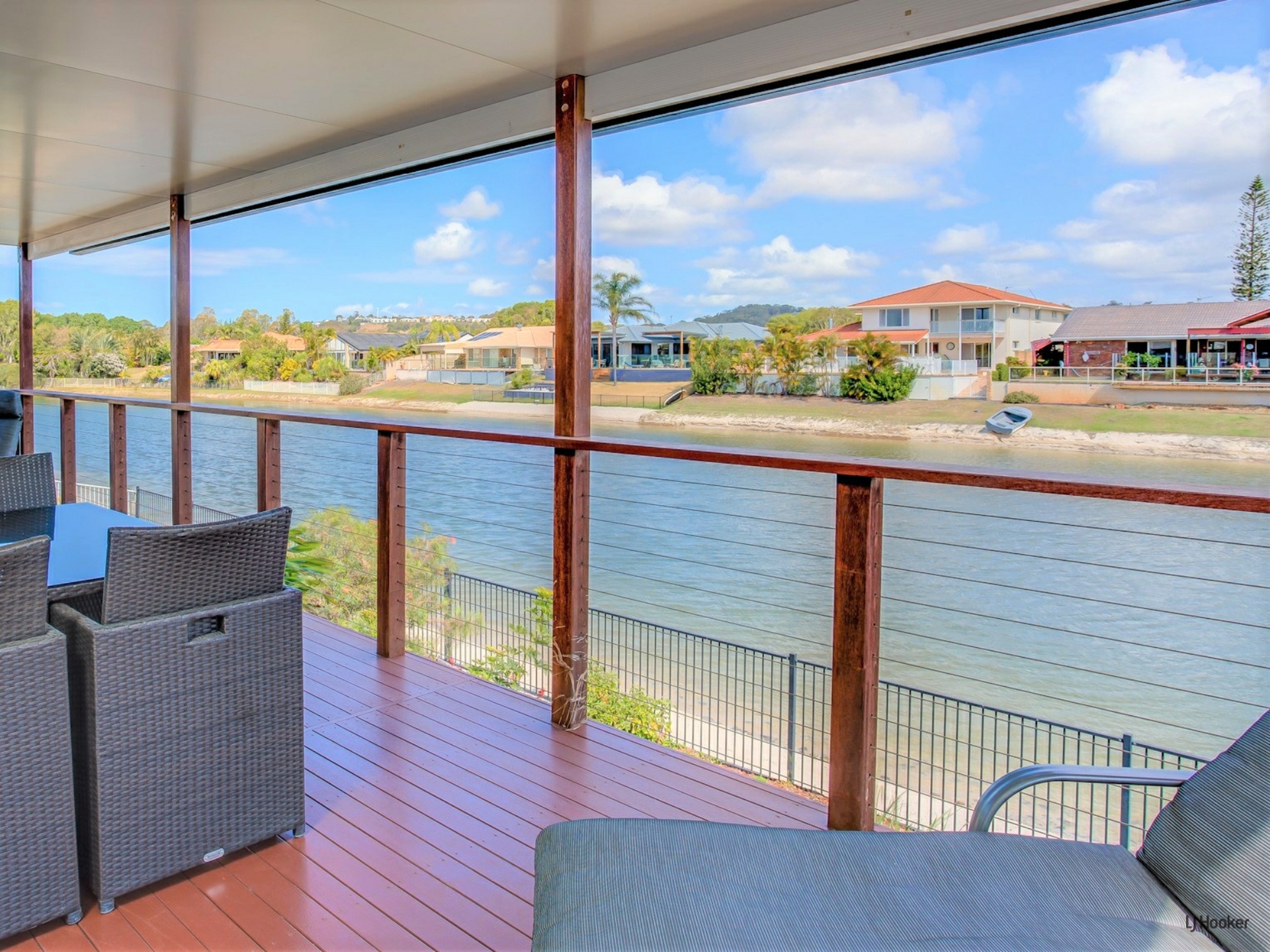 49 Pintail Crescent, BURLEIGH WATERS
