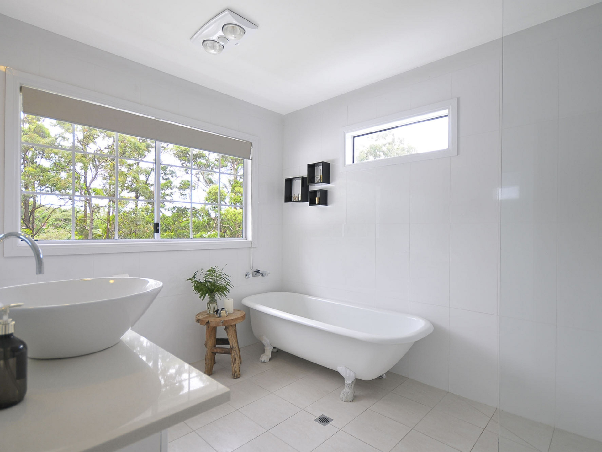 19 Beaumont Court, CURRUMBIN WATERS