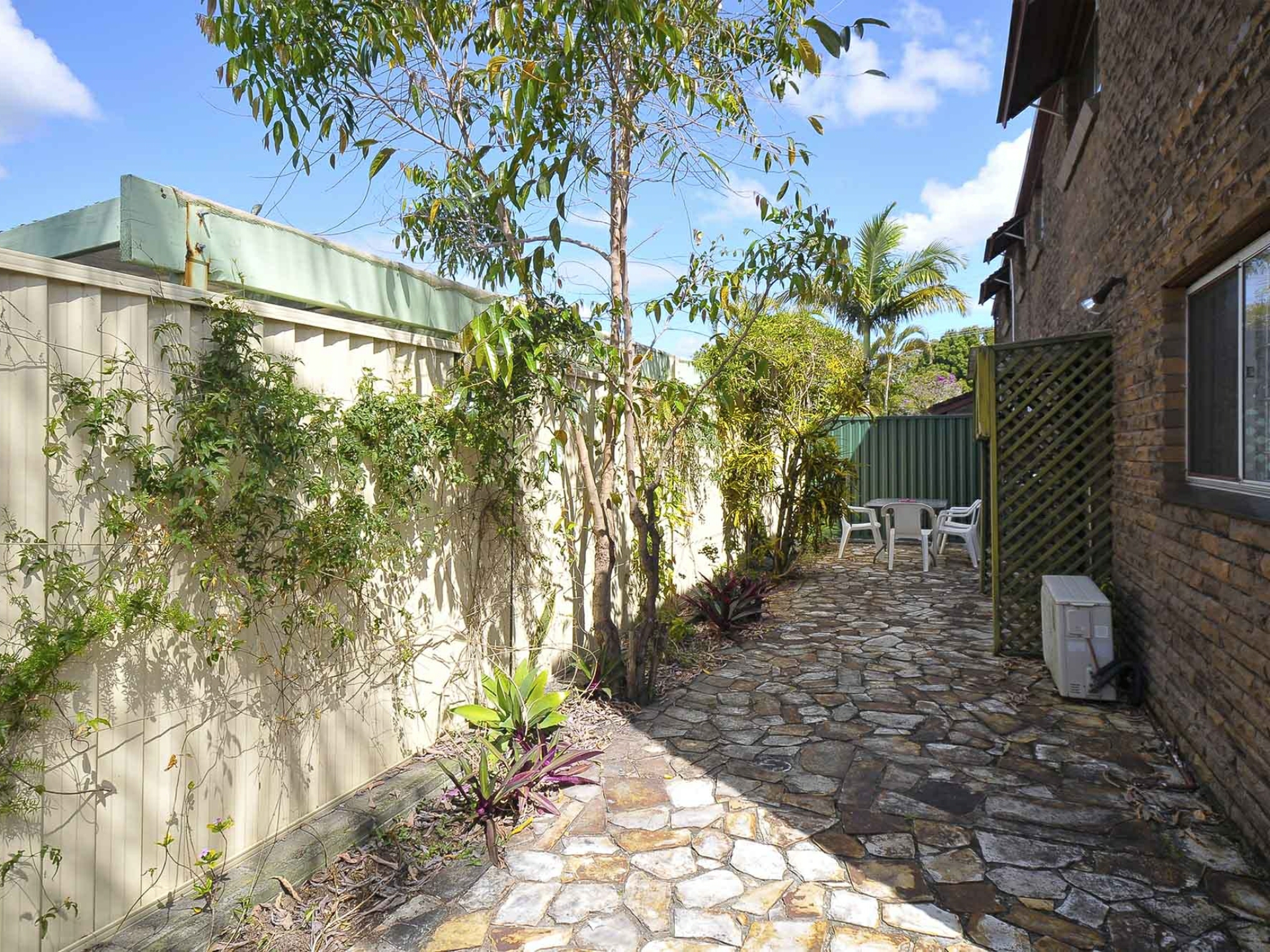 2/83 Laguna Avenue, PALM BEACH