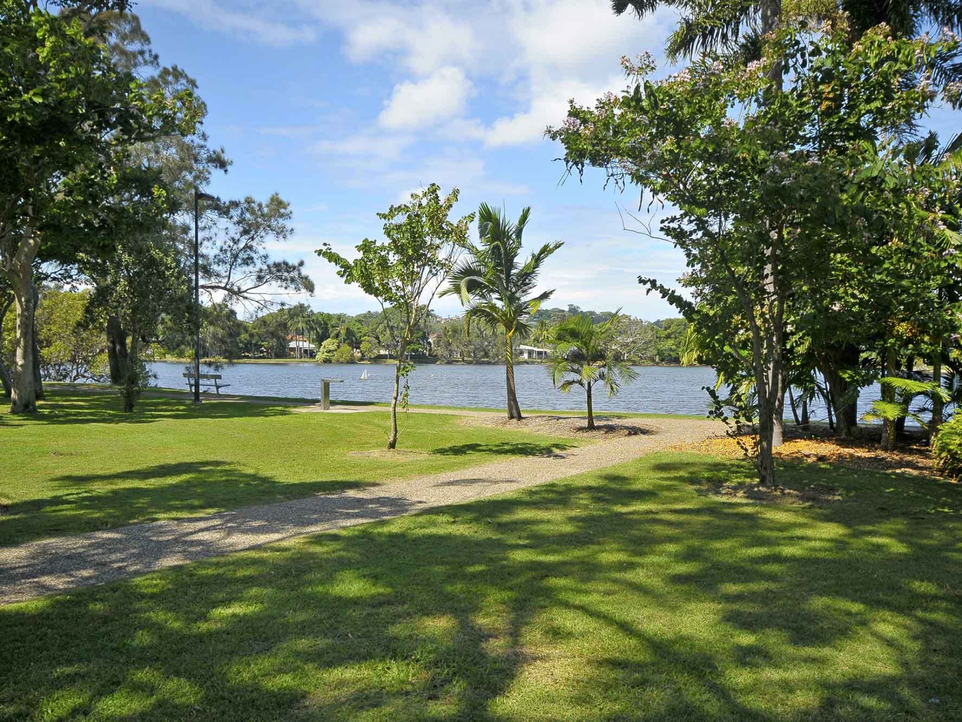 2/83 Laguna Avenue, PALM BEACH