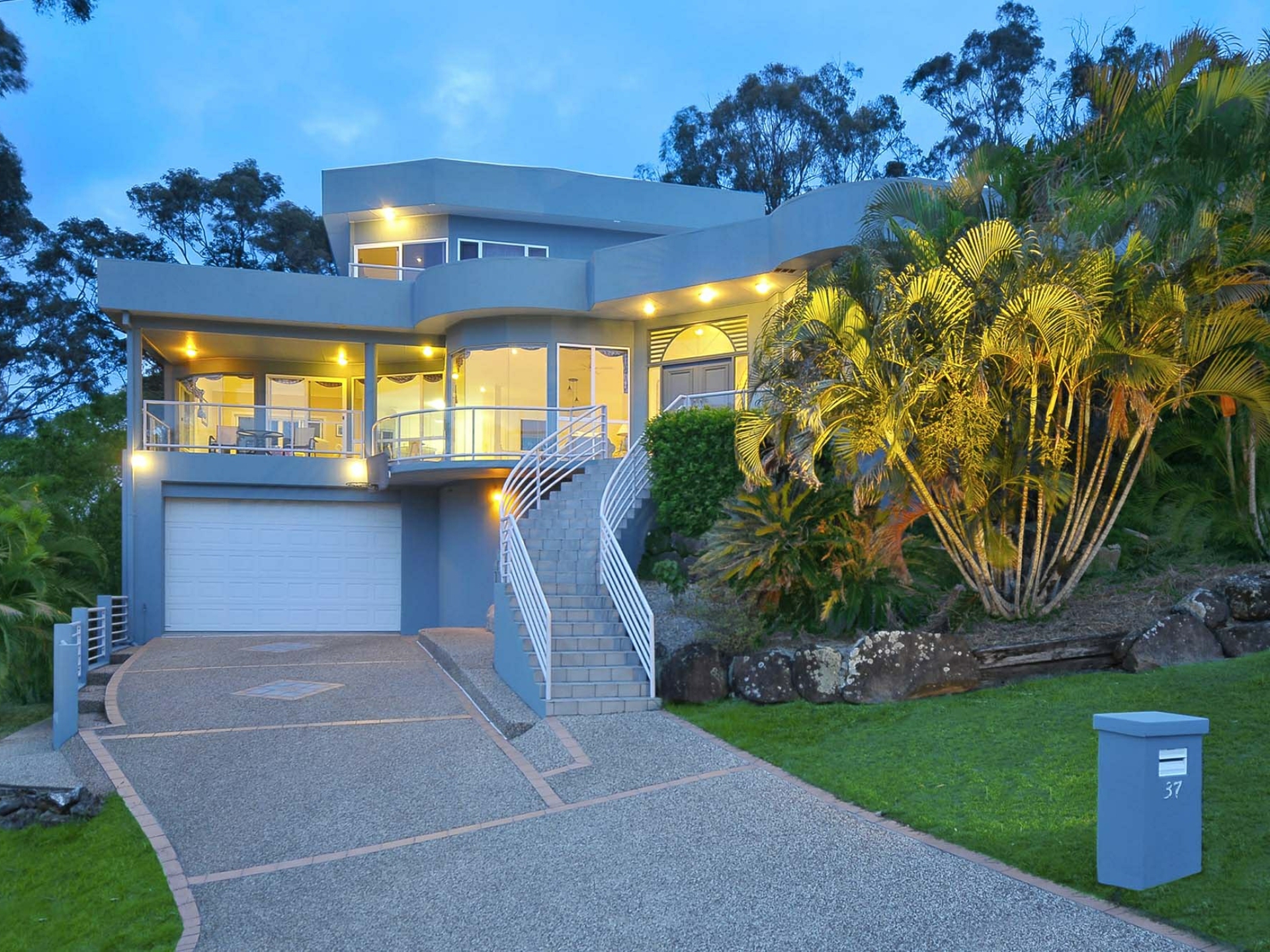 37 Killara Street Currumbin Waters QLD