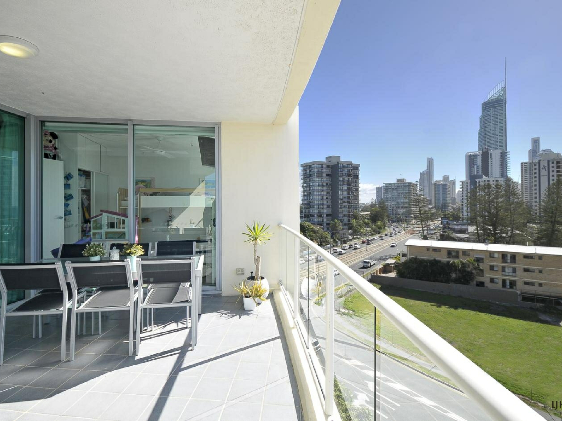 605/18 Fern Street, SURFERS PARADISE